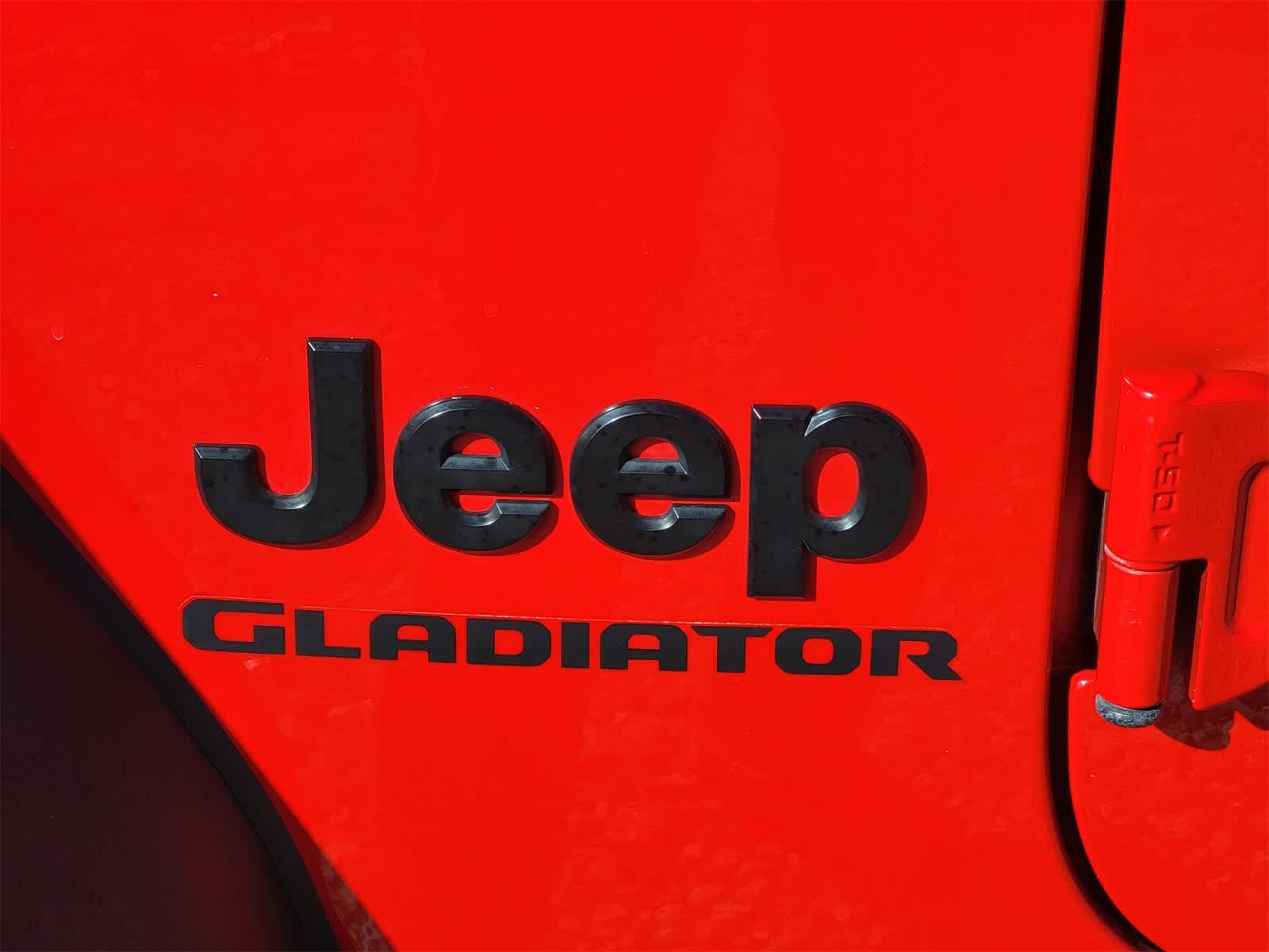 Thumbnail: 2021 Jeep Gladiator - 12