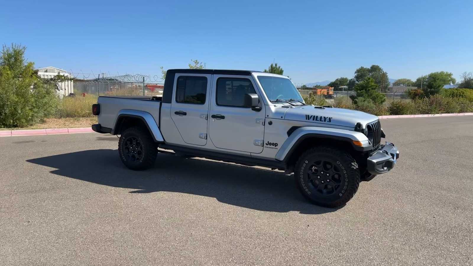 Used 2023 Jeep Gladiator WILLYS with VIN 1C6HJTAG9PL566946 for sale in Santa Fe, NM