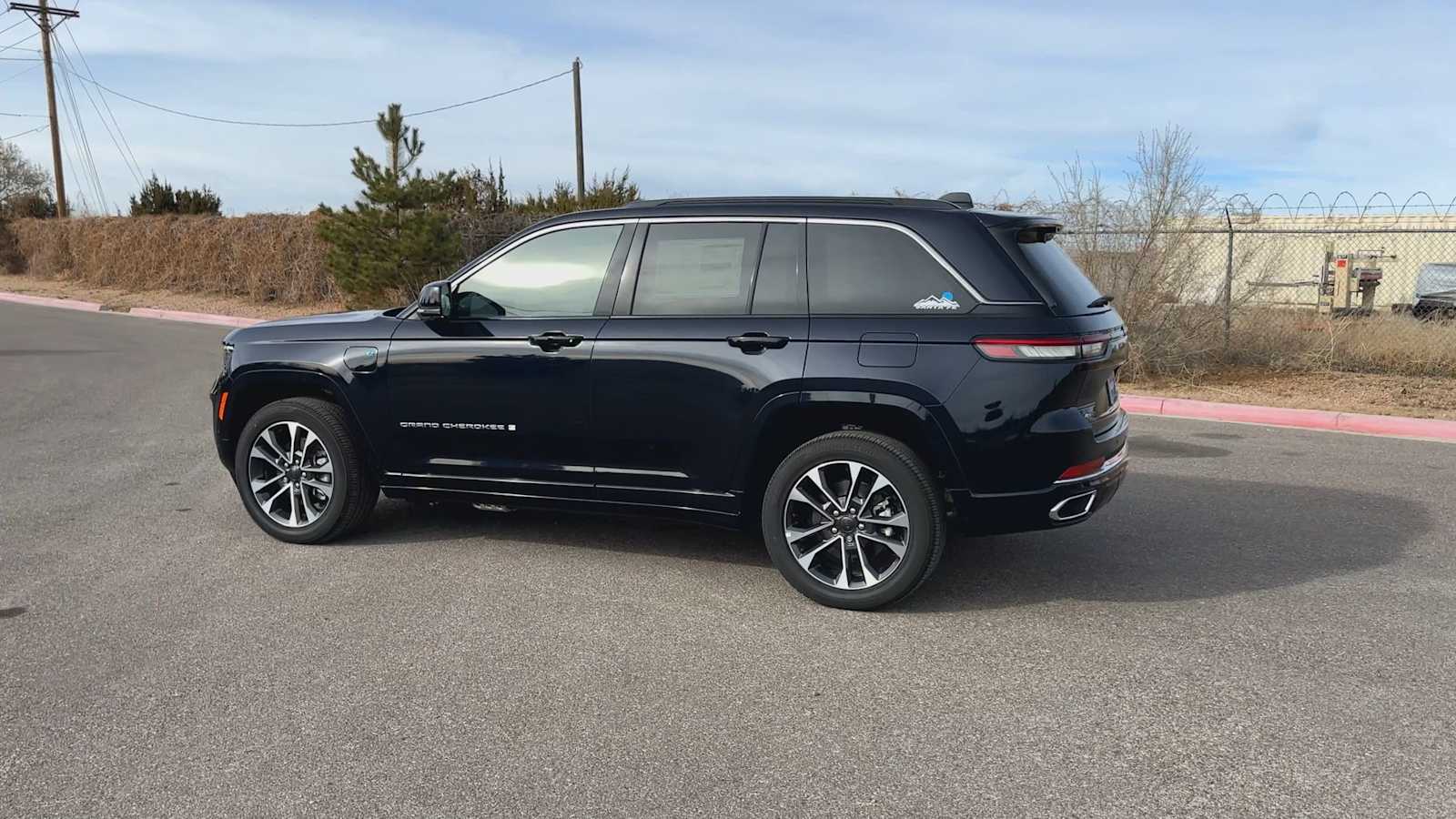 2024 Jeep Grand Cherokee Overland 4xe 7