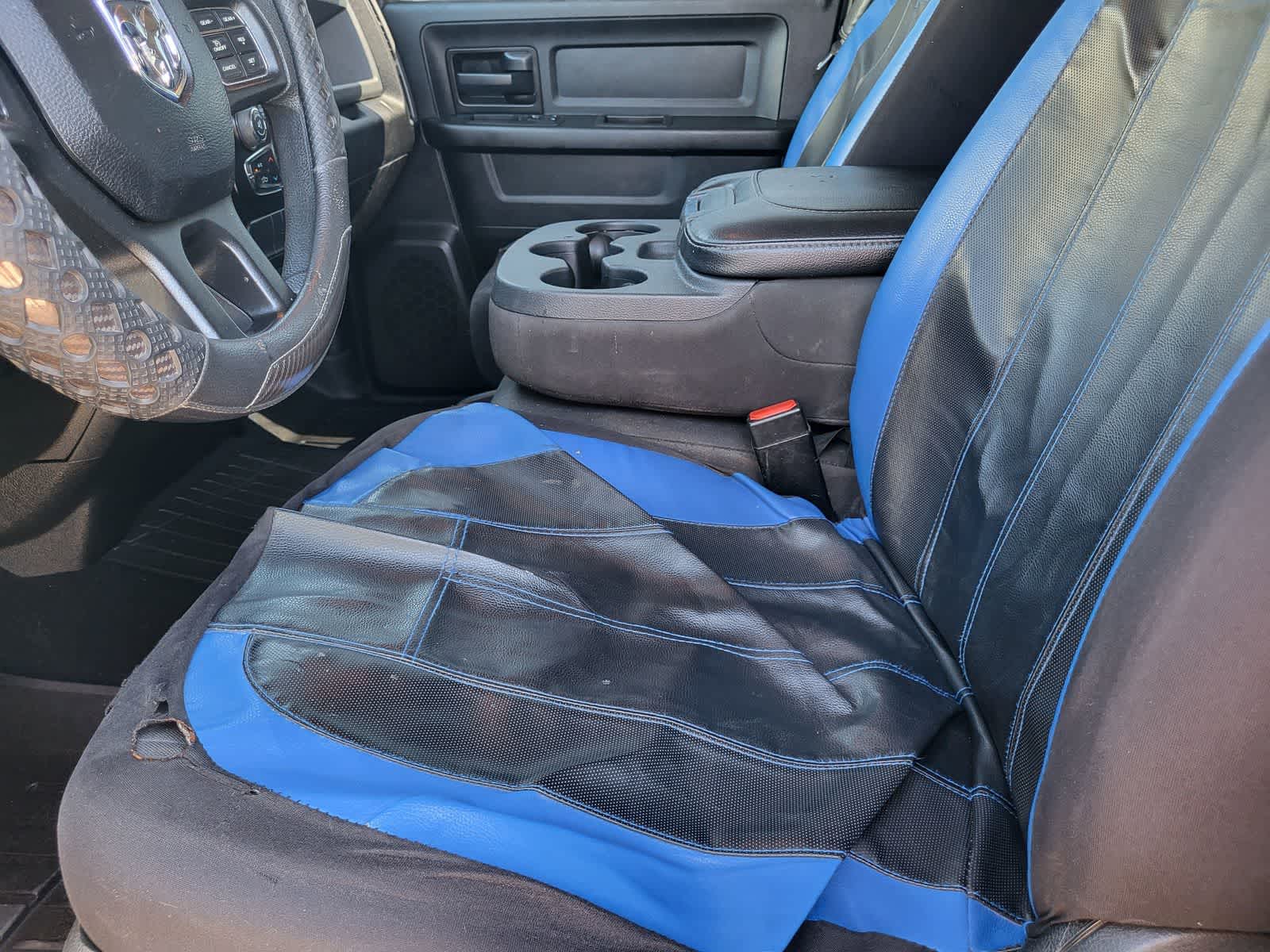 Thumbnail: 2019 RAM 1500 Classic - 23