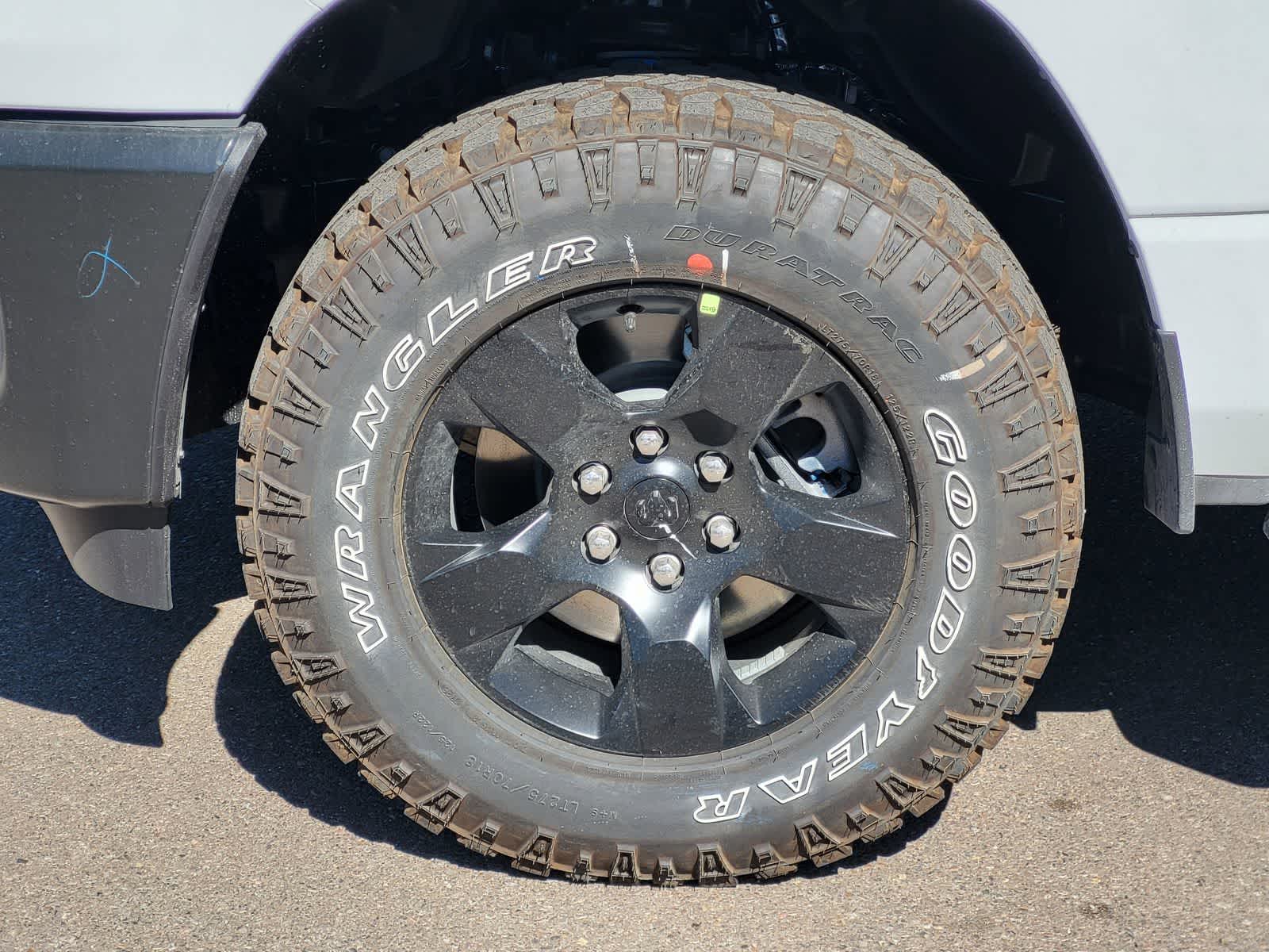 Thumbnail: 2026 RAM 1500 - 7