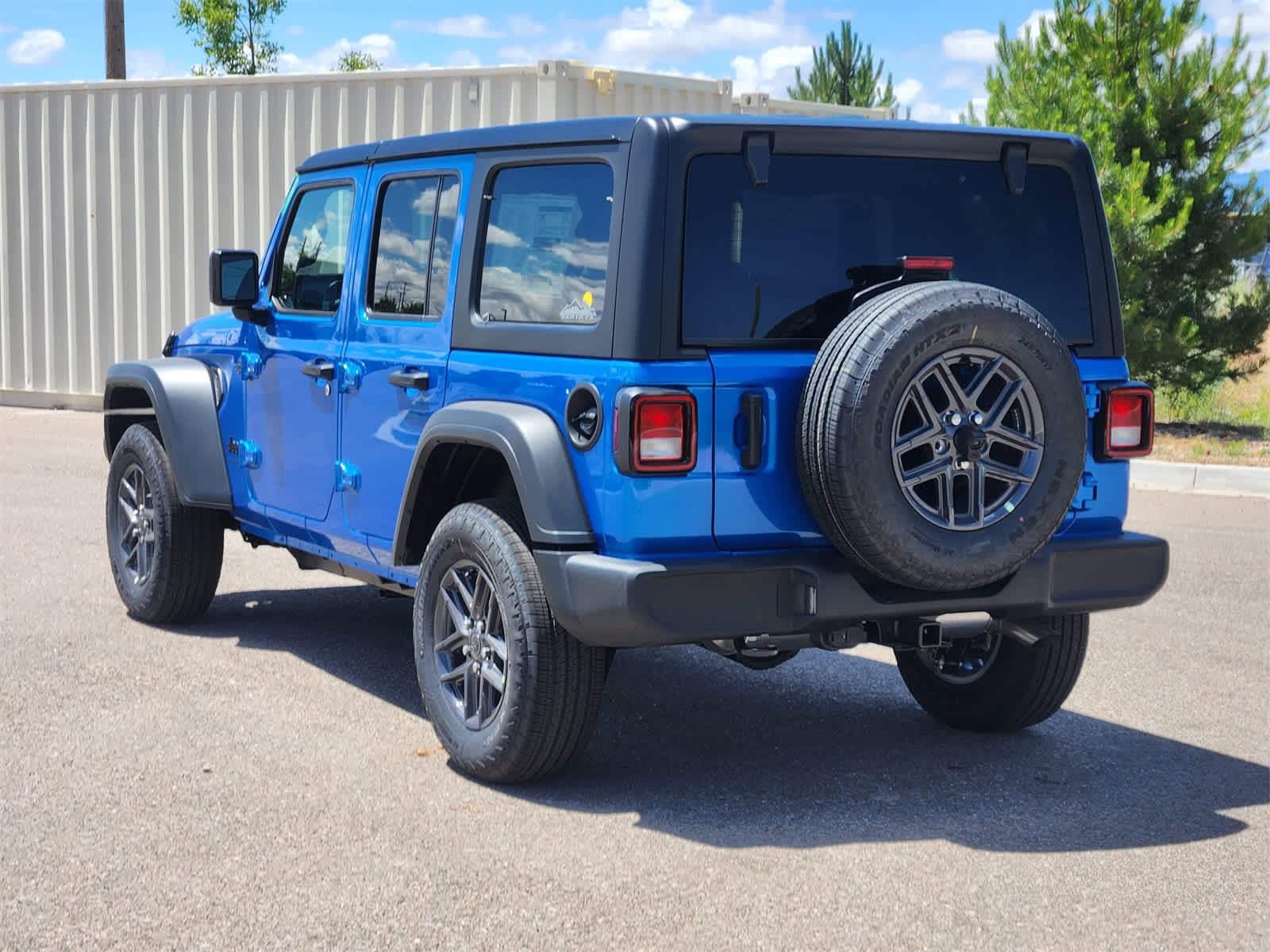 Thumbnail: 2025 Jeep Wrangler - 7