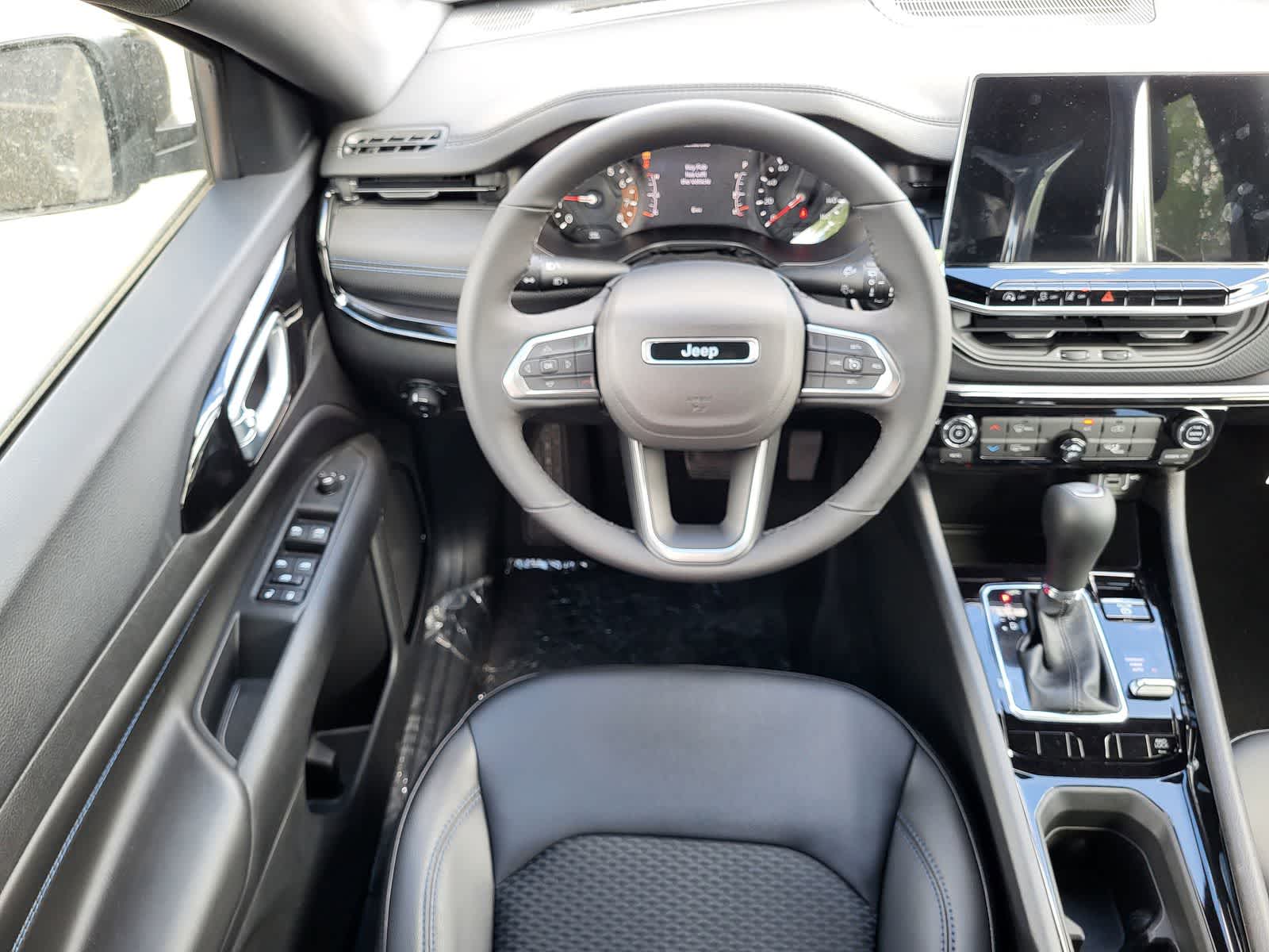 Thumbnail: 2026 Jeep Compass - 20