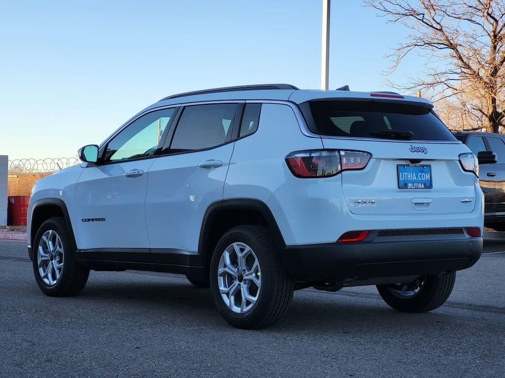 New 2026 Jeep Compass Latitude Sport Utility