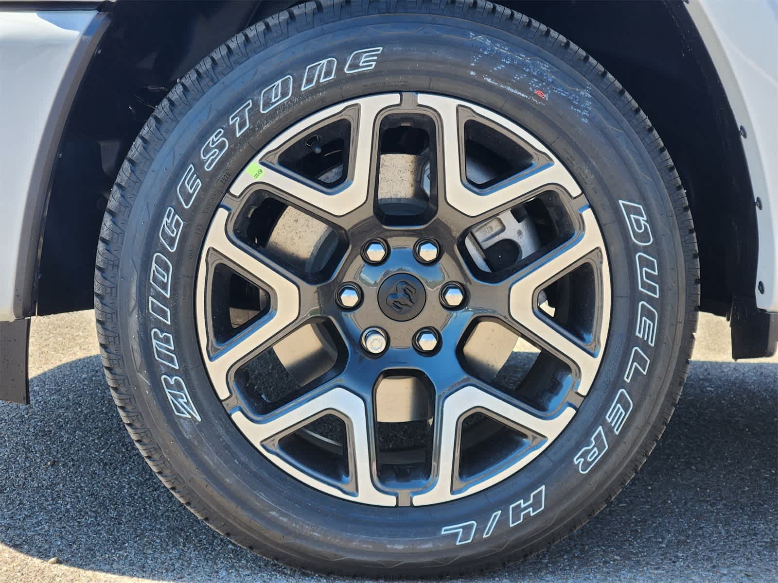 Thumbnail: 2026 RAM 1500 - 10