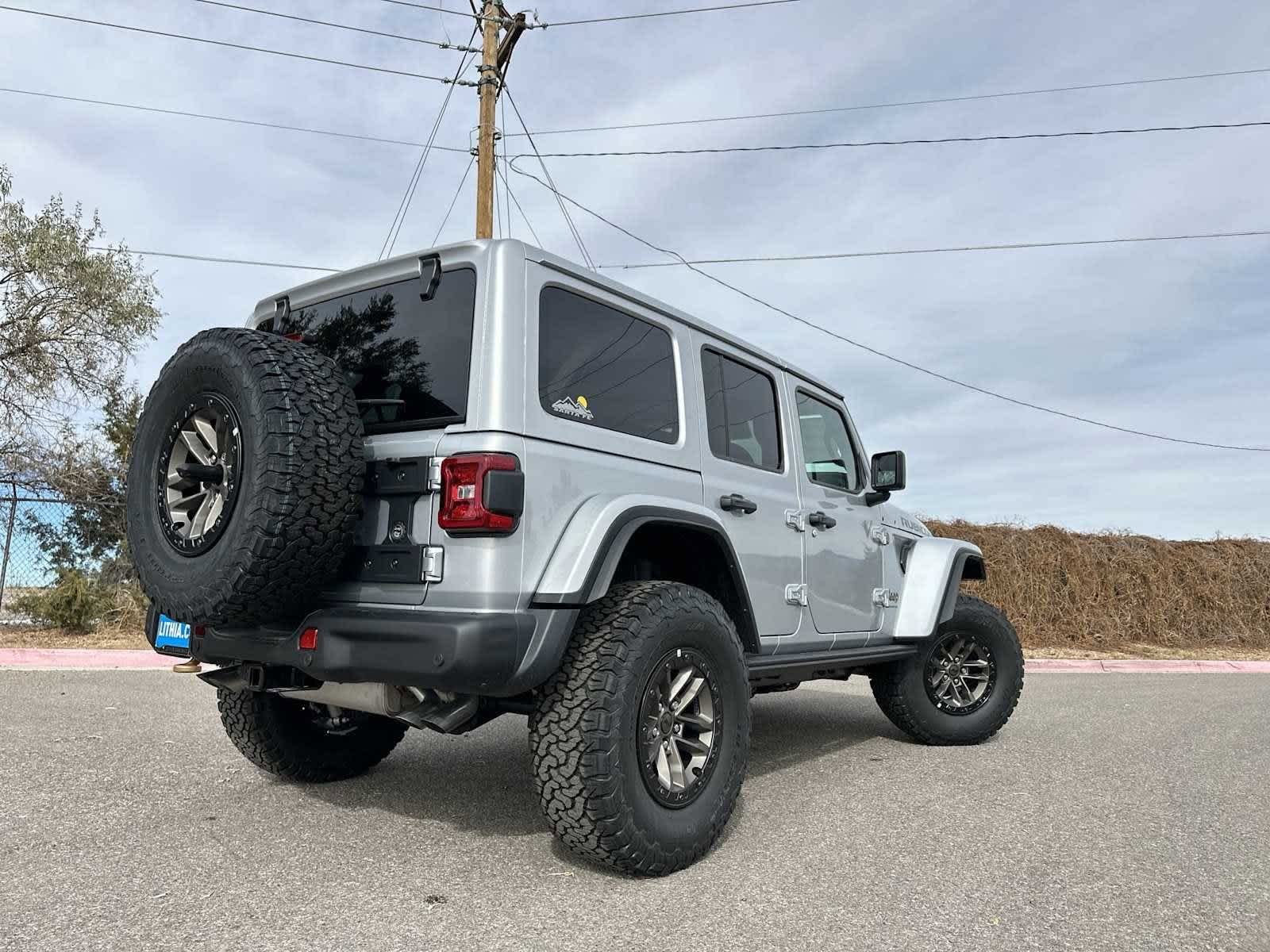 Thumbnail: 2024 Jeep Wrangler - 34