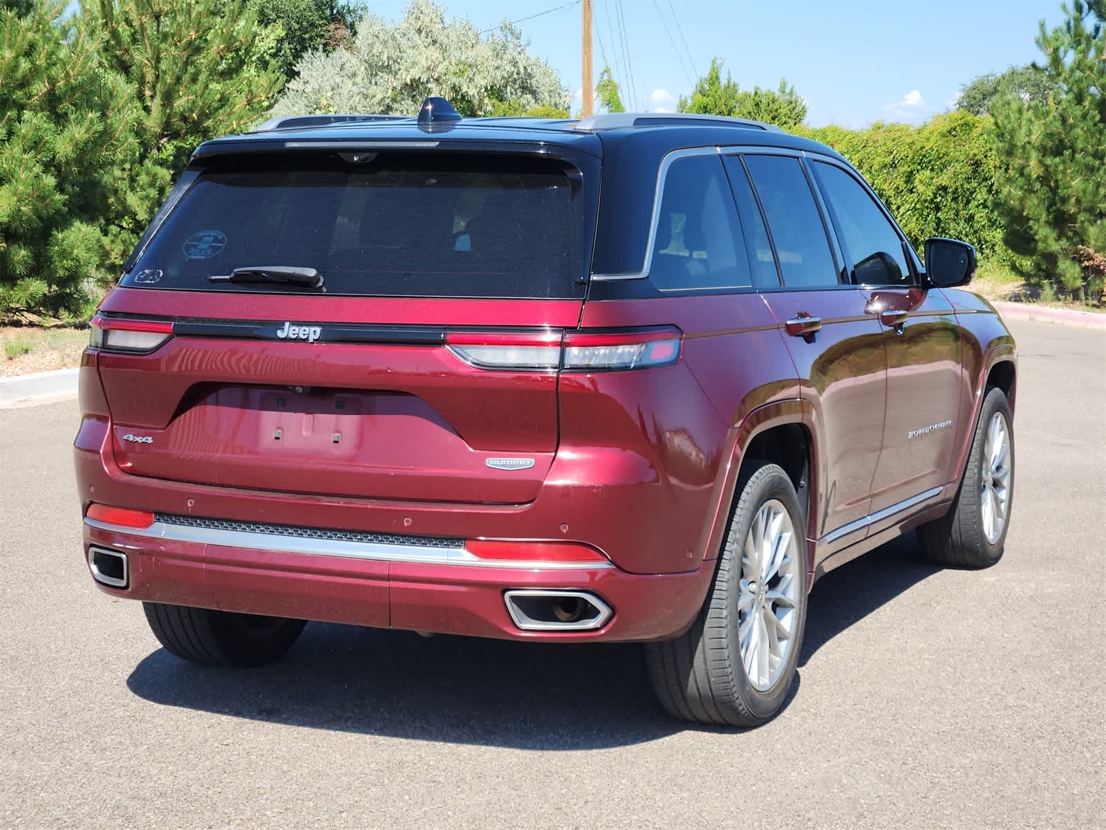 Thumbnail: 2022 Jeep Grand Cherokee - 5