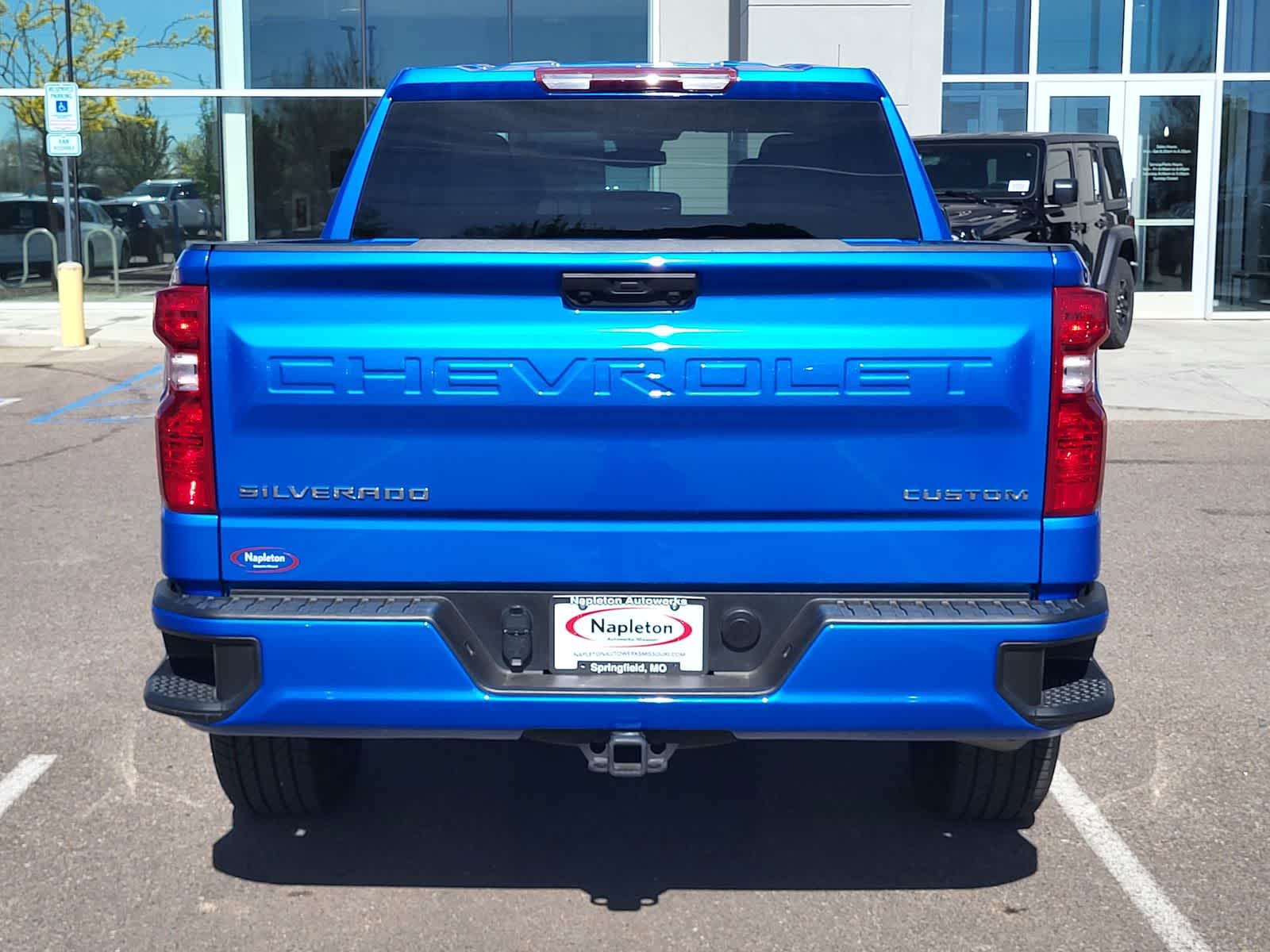 Thumbnail: 2025 Chevrolet Silverado 1500 - 6