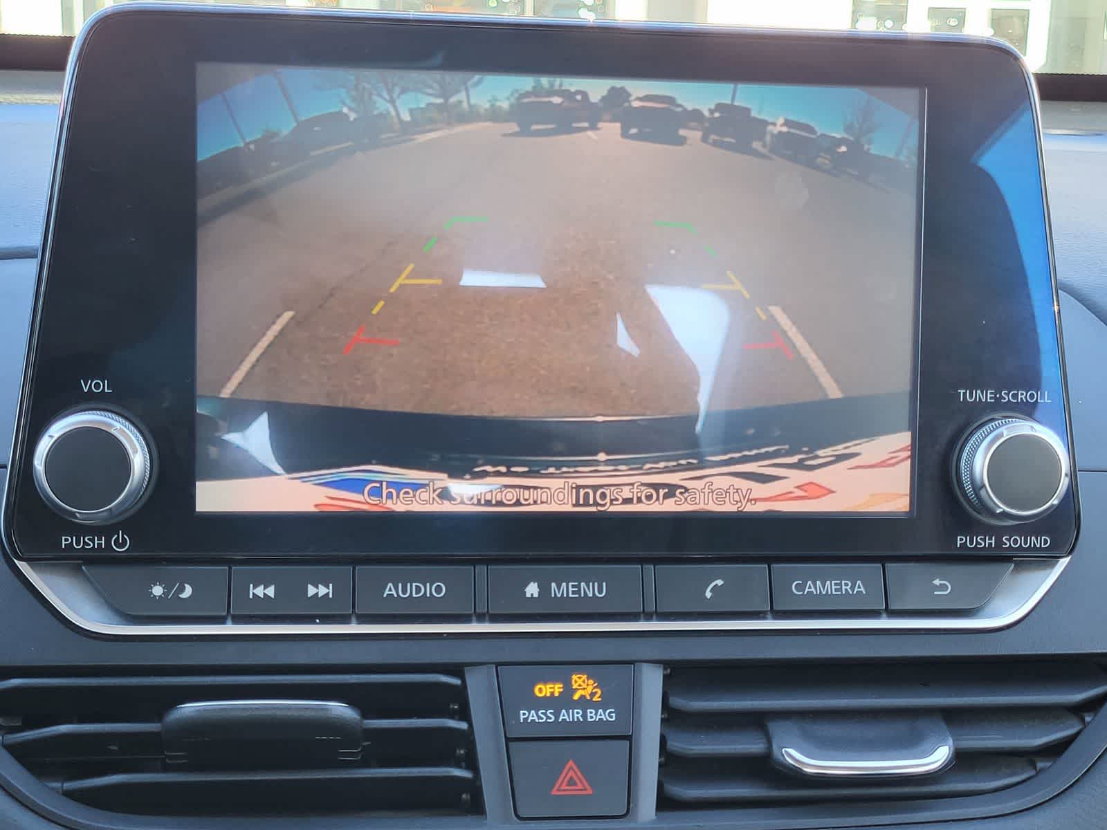 Thumbnail: 2022 Nissan Altima - 18