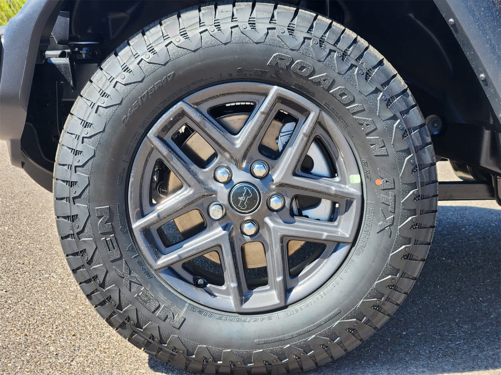 Thumbnail: 2025 Jeep Wrangler - 10