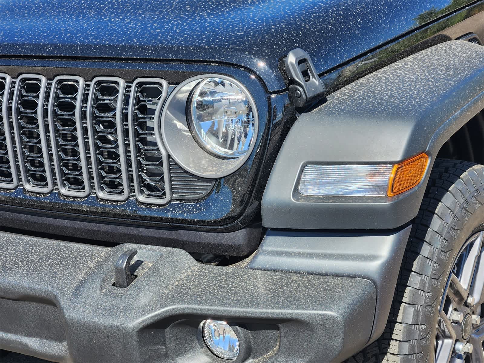 Thumbnail: 2025 Jeep Wrangler - 8