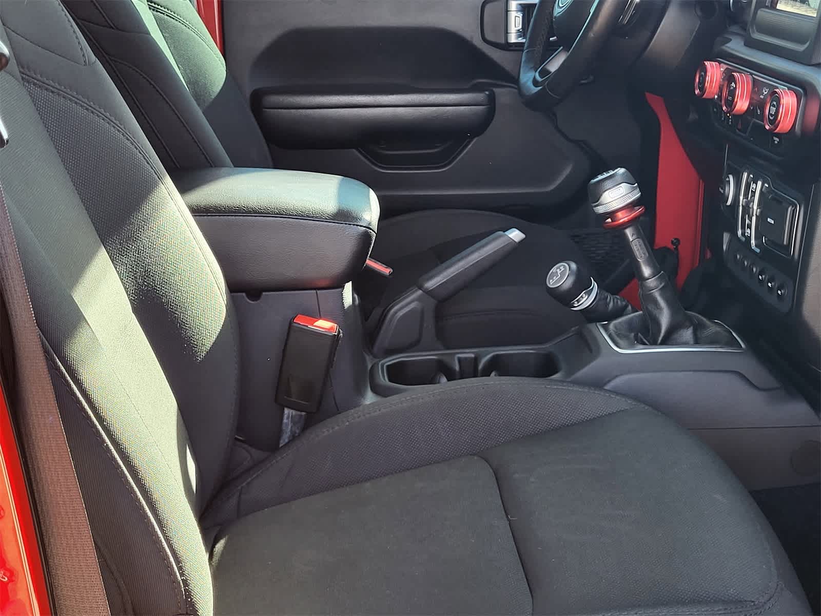 Thumbnail: 2021 Jeep Gladiator - 27