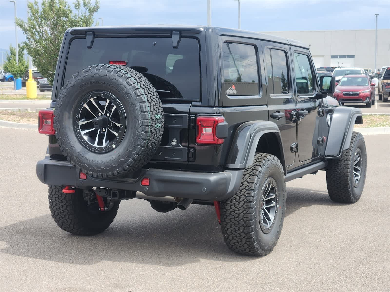 Thumbnail: 2025 Jeep Wrangler - 5