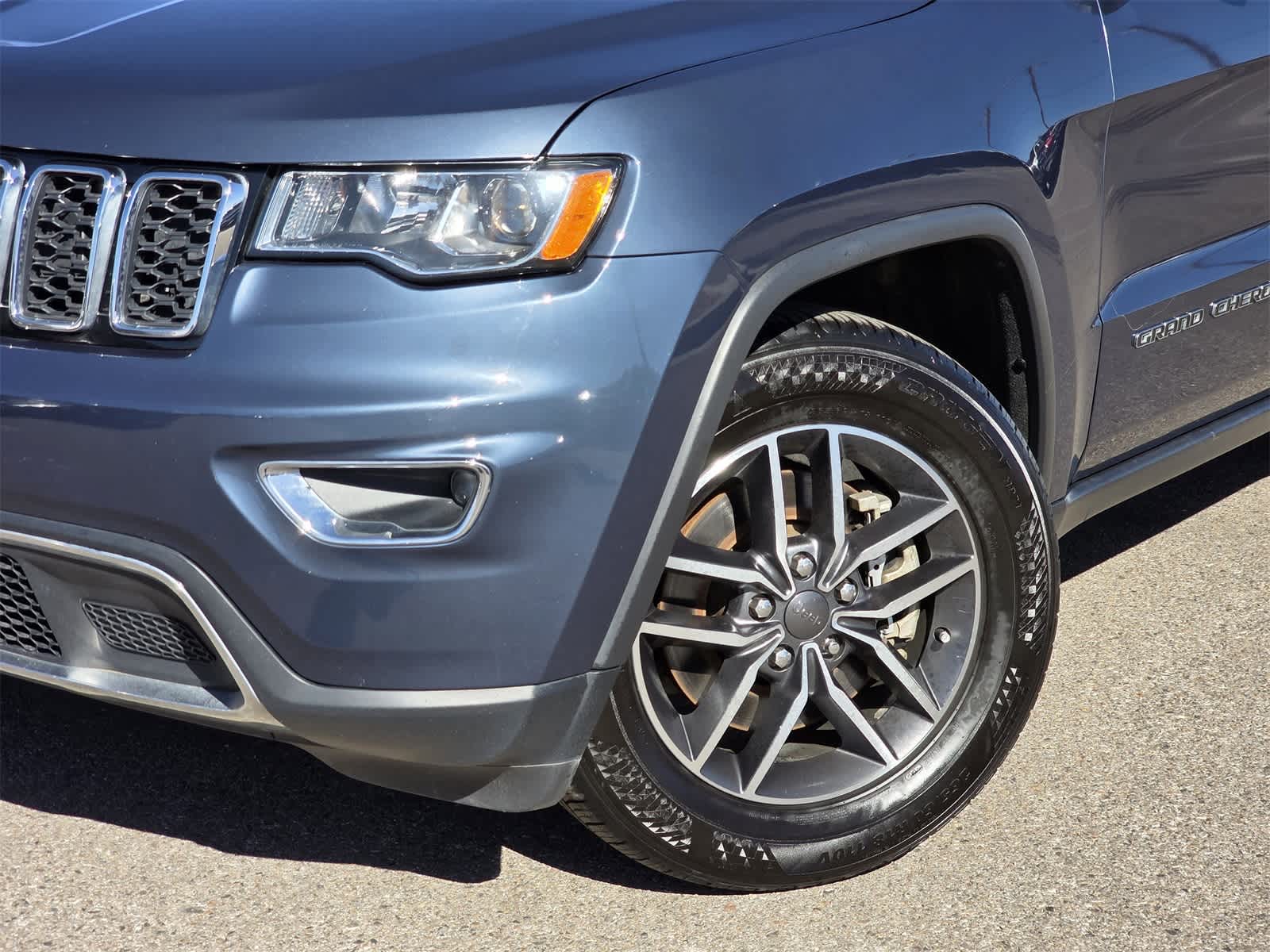 Thumbnail: 2021 Jeep Grand Cherokee - 2