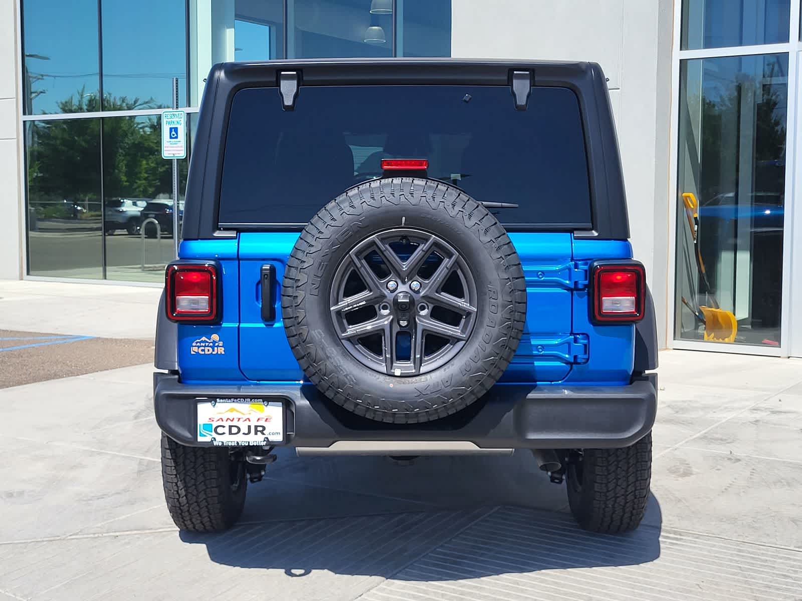 Thumbnail: 2026 Jeep Wrangler - 5