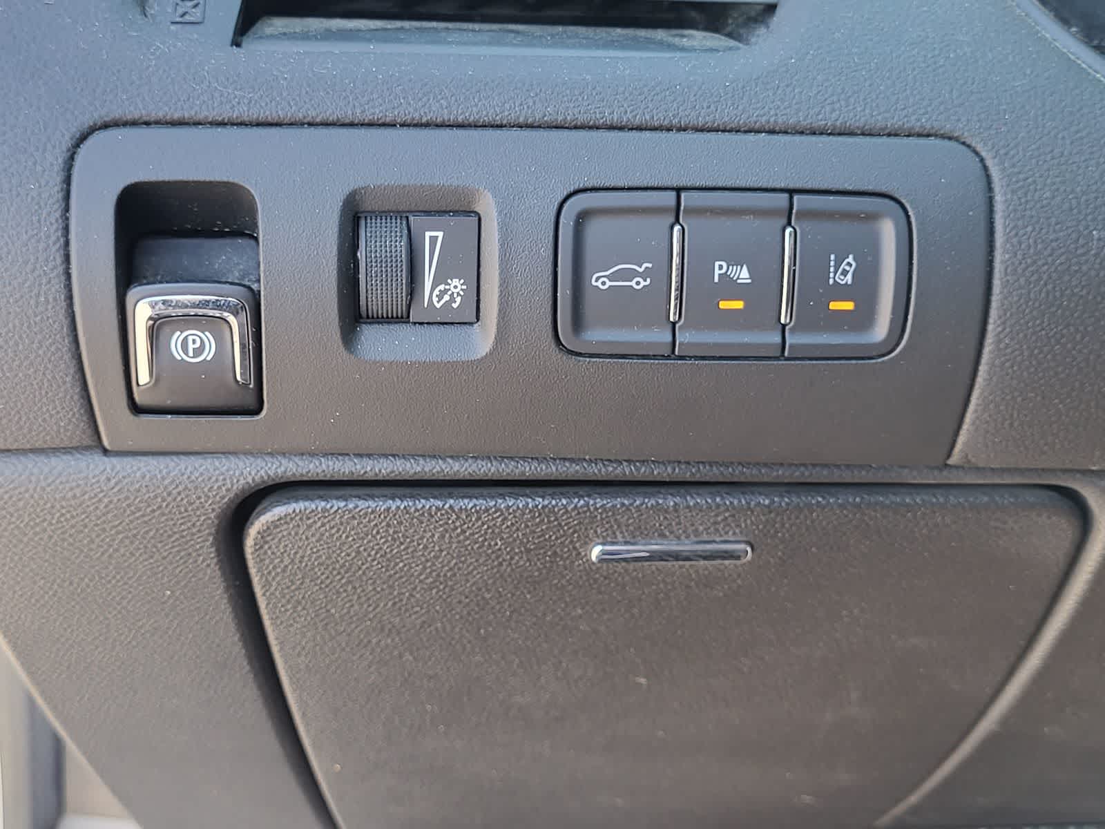 Thumbnail: 2015 Chevrolet Impala - 17