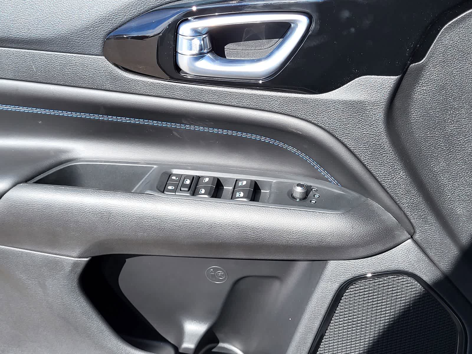 Thumbnail: 2026 Jeep Compass - 13