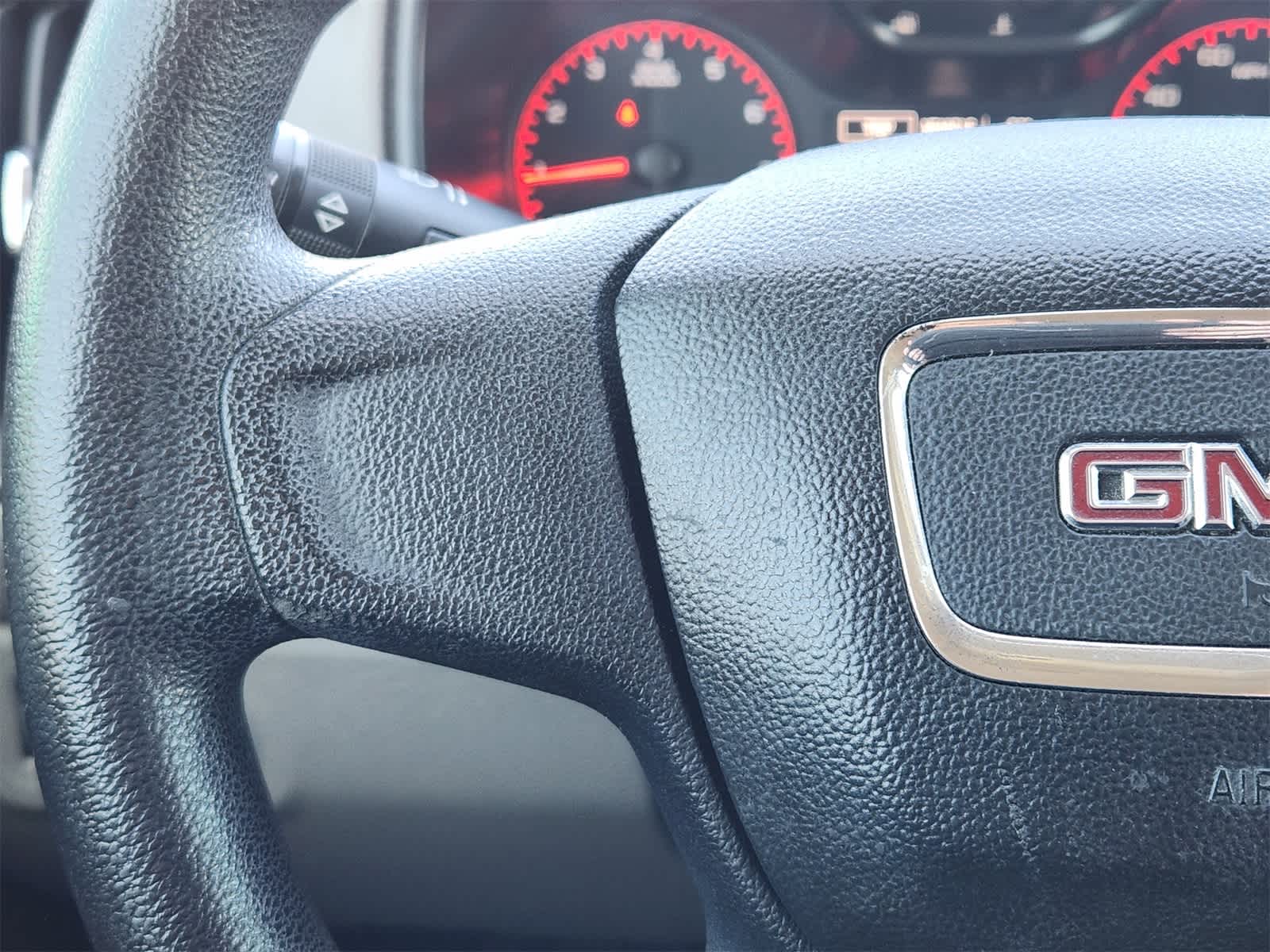 Thumbnail: 2016 GMC Canyon - 24