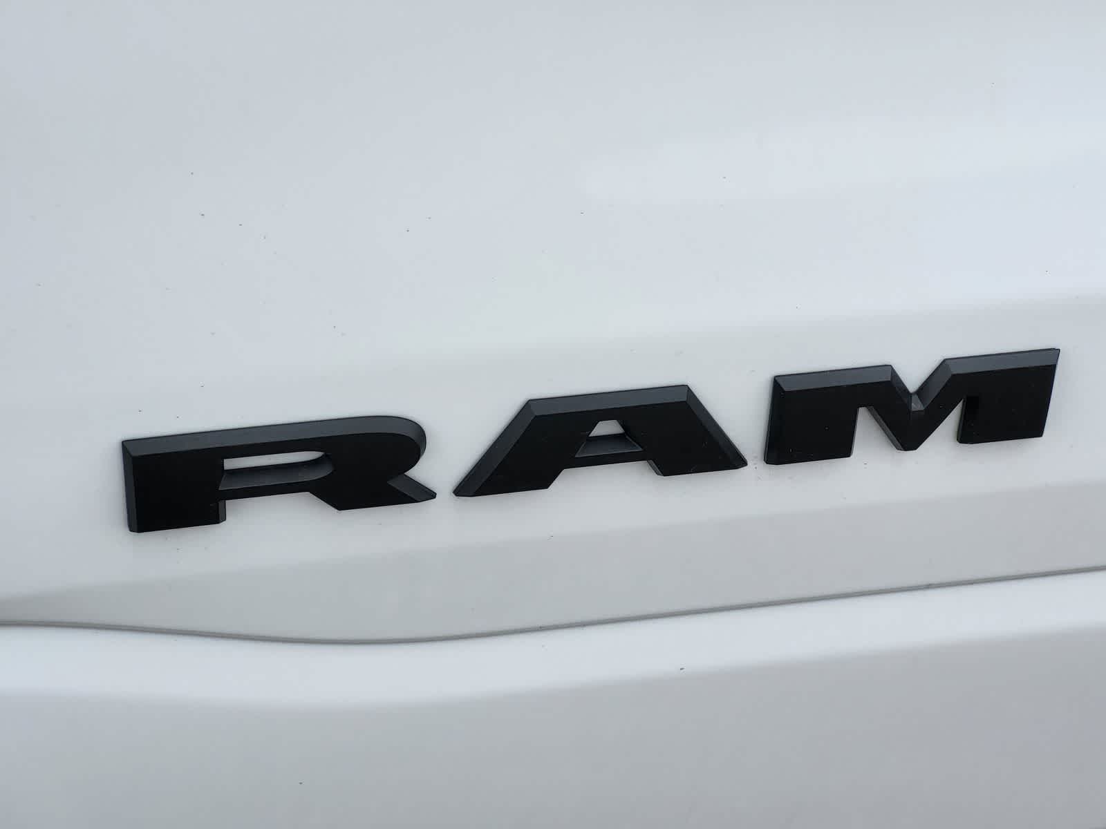 Thumbnail: 2026 RAM 1500 - 10