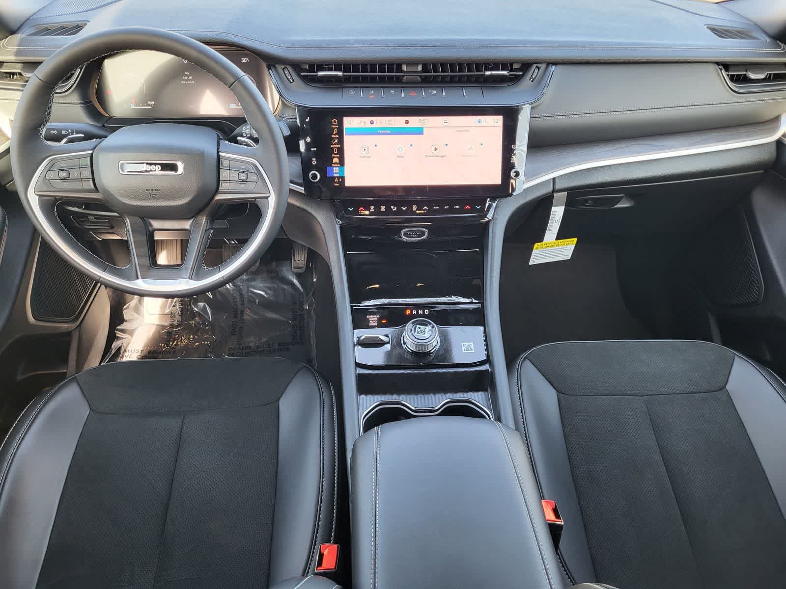 Thumbnail: 2026 Jeep Grand Cherokee - 21