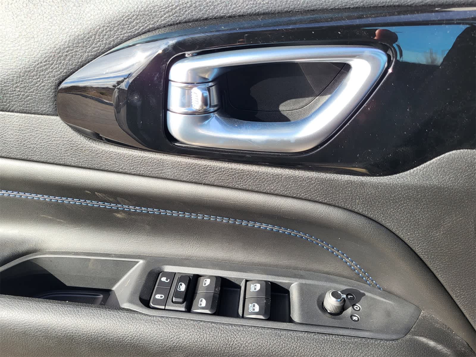 Thumbnail: 2026 Jeep Compass - 16