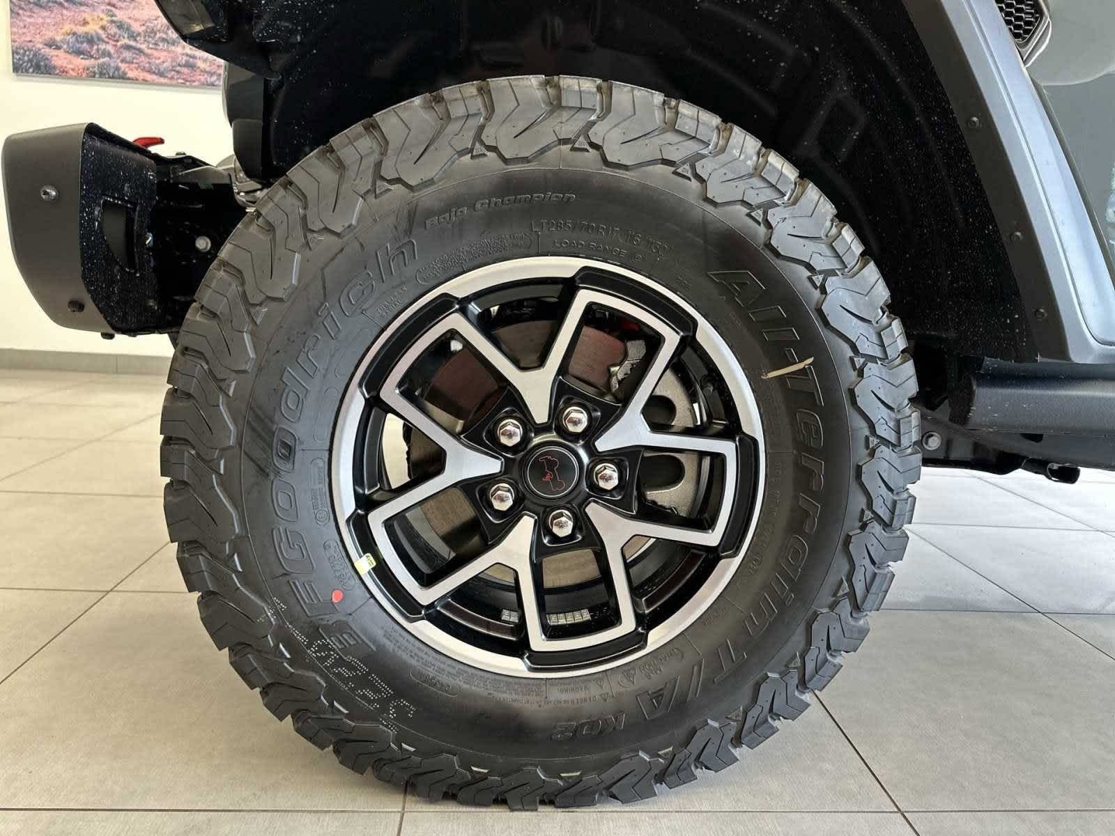 Thumbnail: 2024 Jeep Wrangler - 19