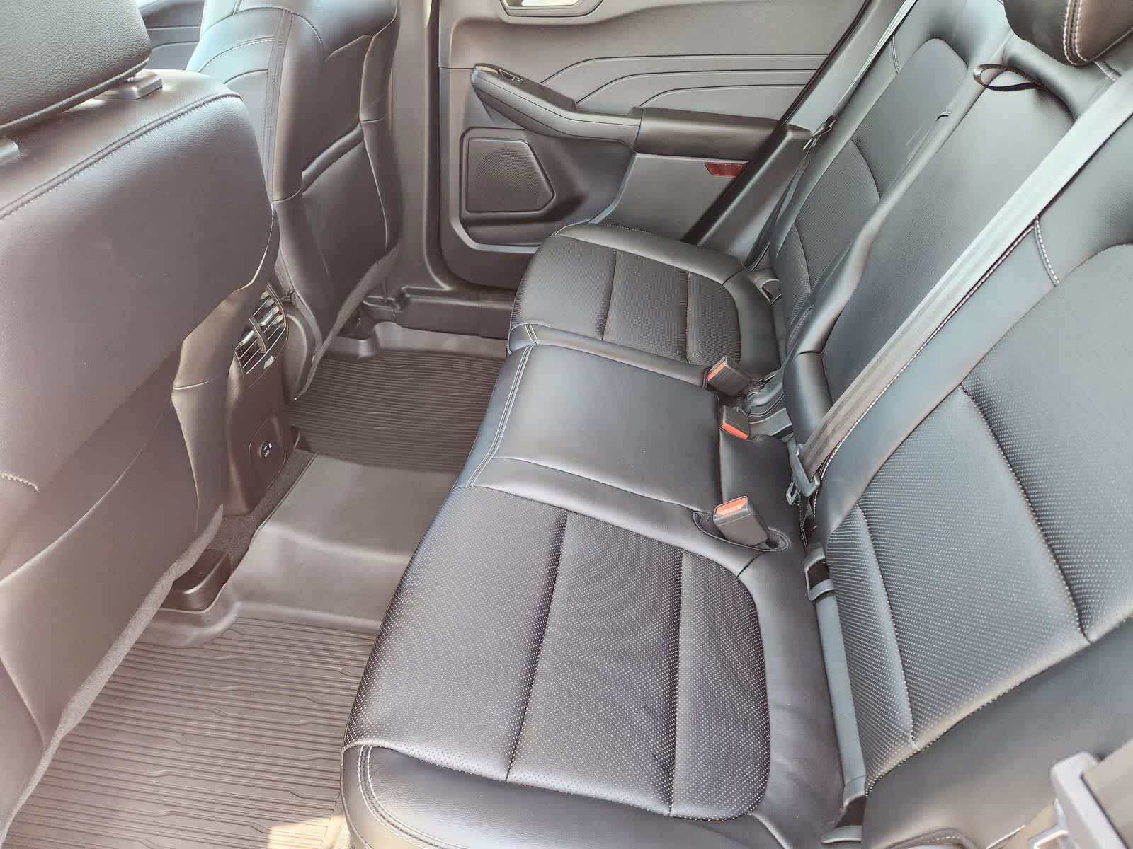 Thumbnail: 2021 Ford Escape - 27