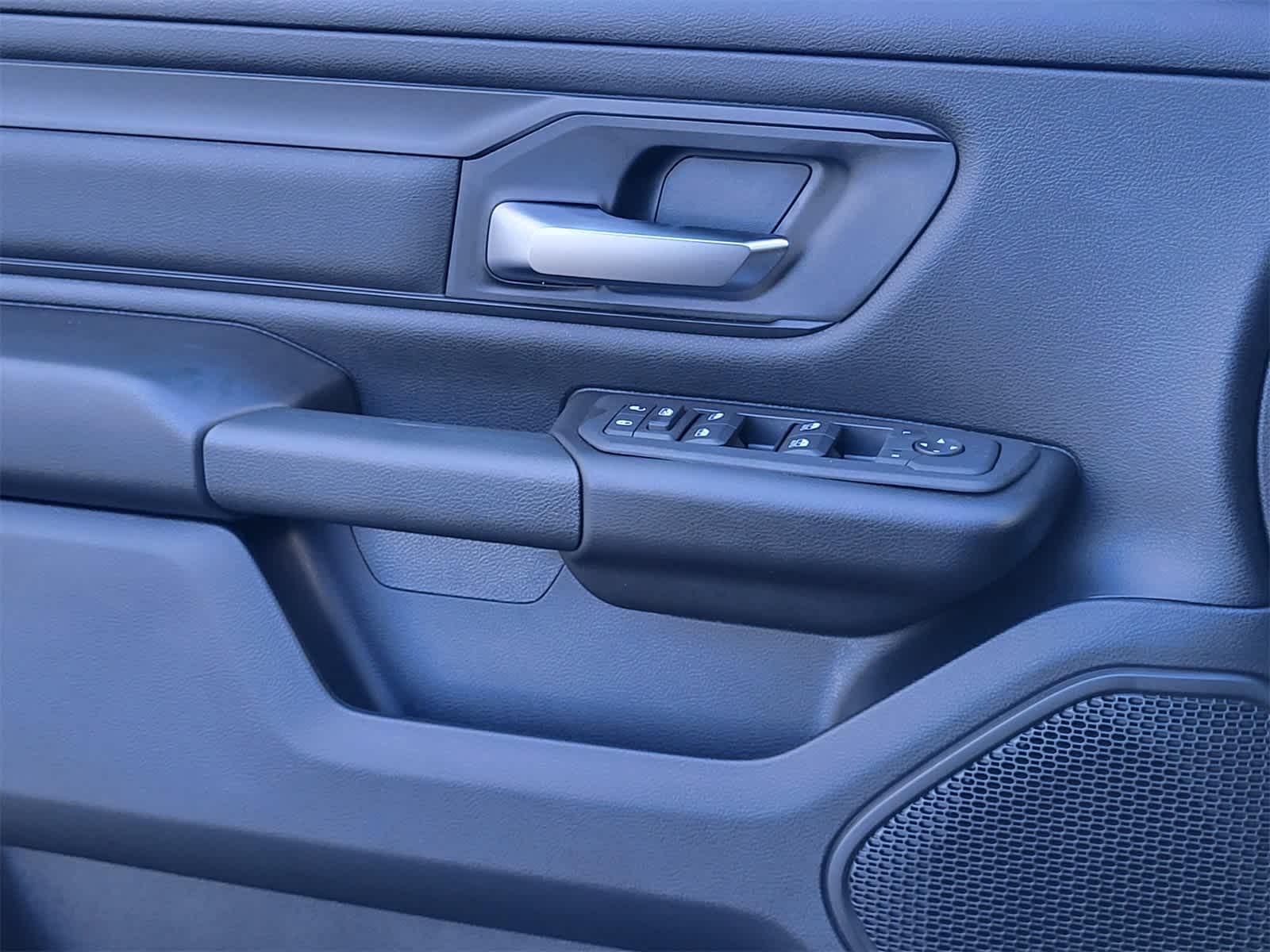 Thumbnail: 2026 RAM 1500 - 17