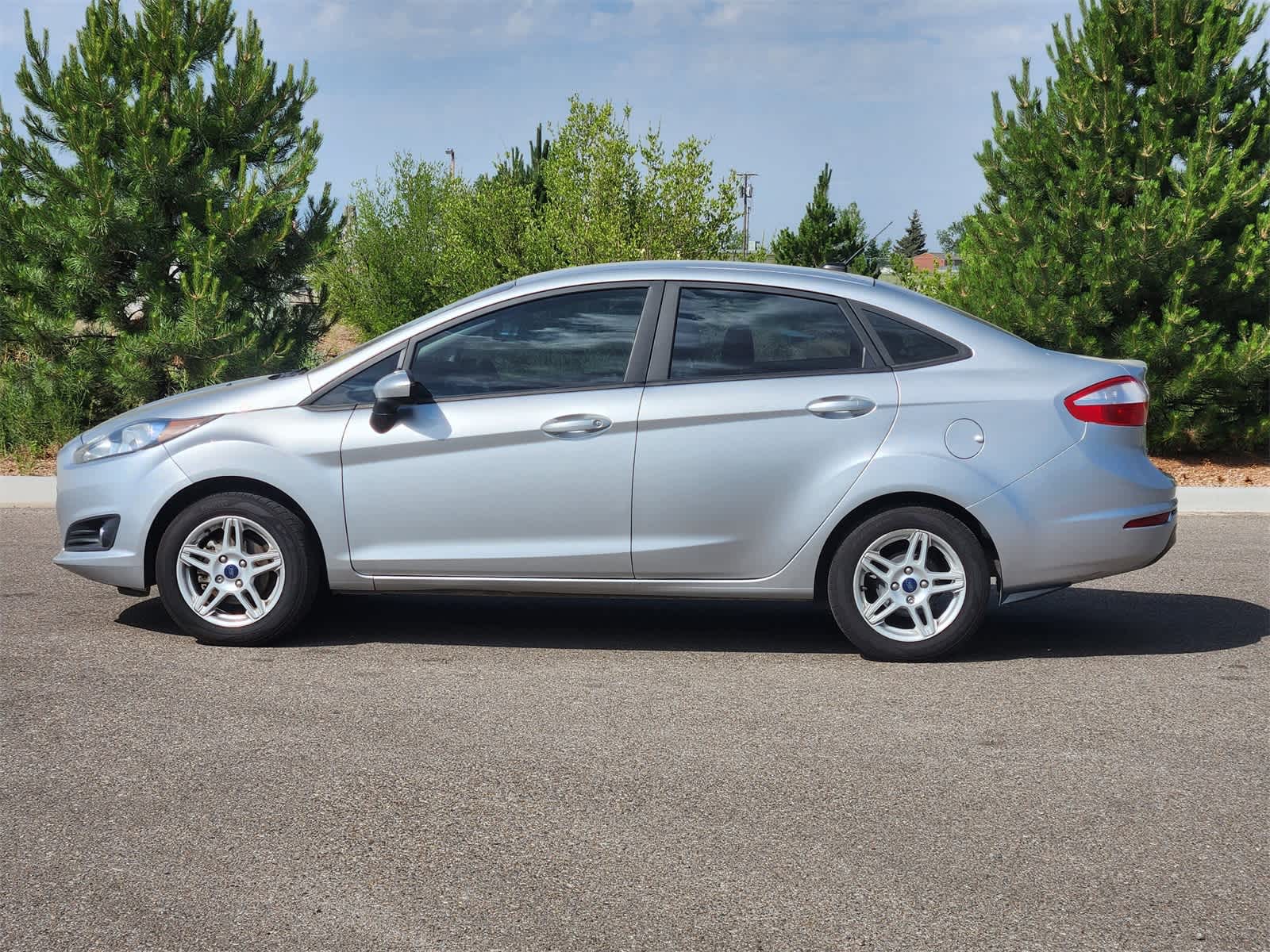 Thumbnail: 2019 Ford Fiesta - 4