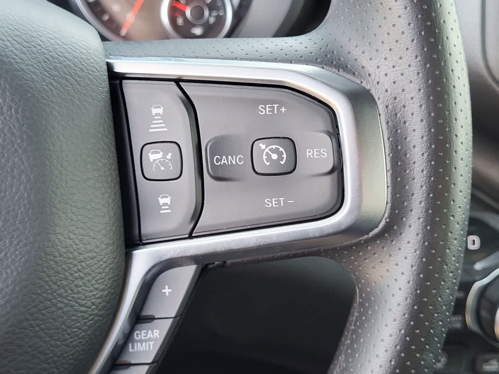 Thumbnail: 2026 RAM 1500 - 17