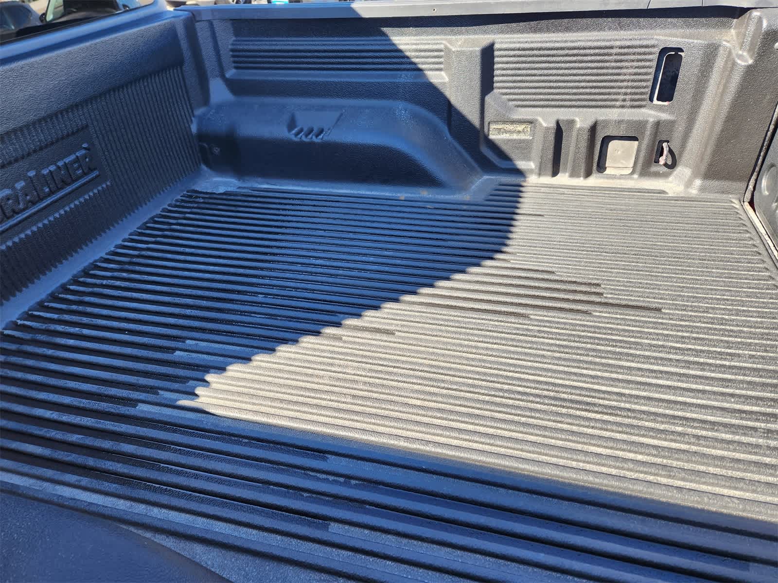 Thumbnail: 2020 Jeep Gladiator - 26