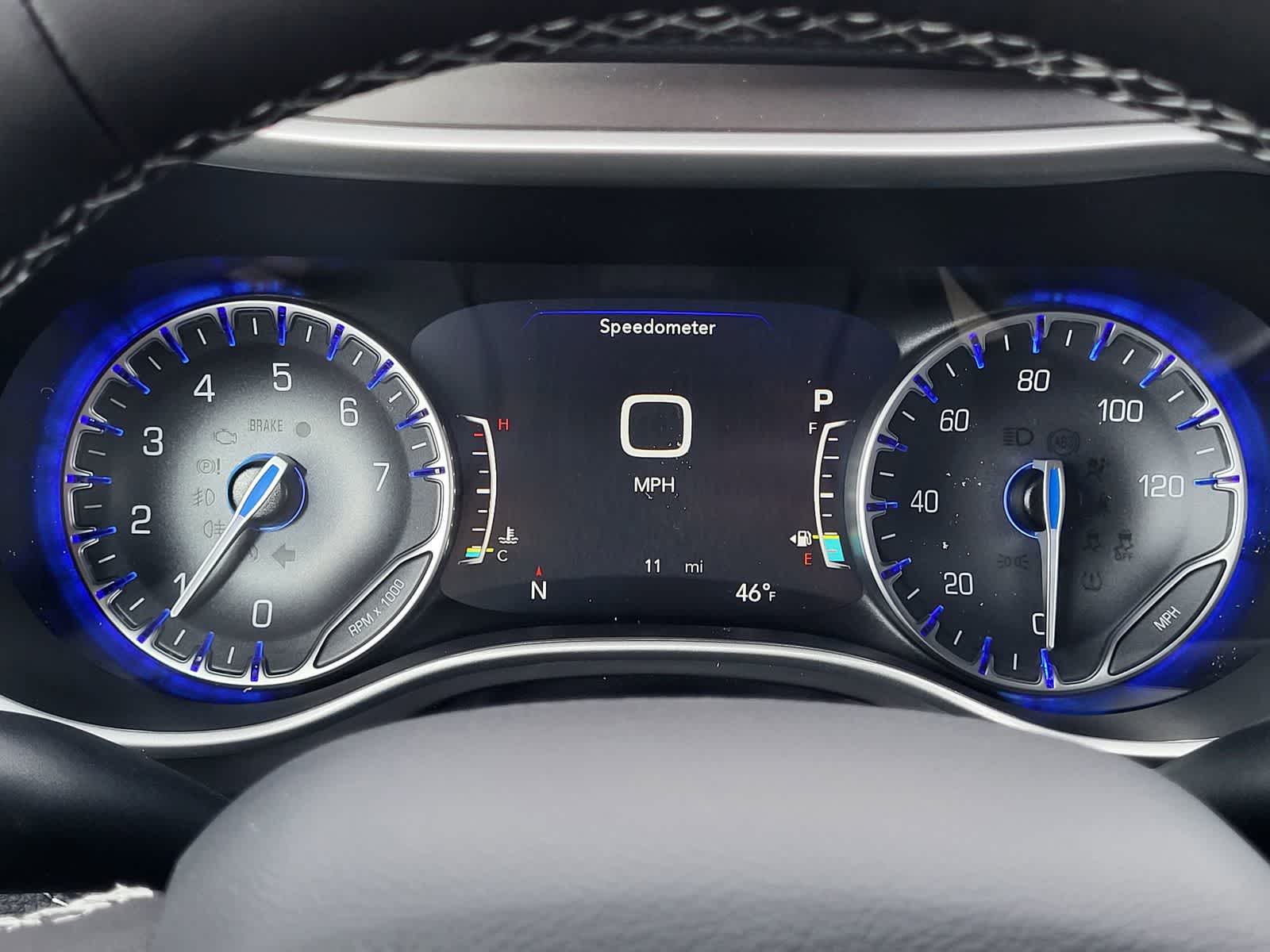 Thumbnail: 2026 Chrysler Pacifica - 9