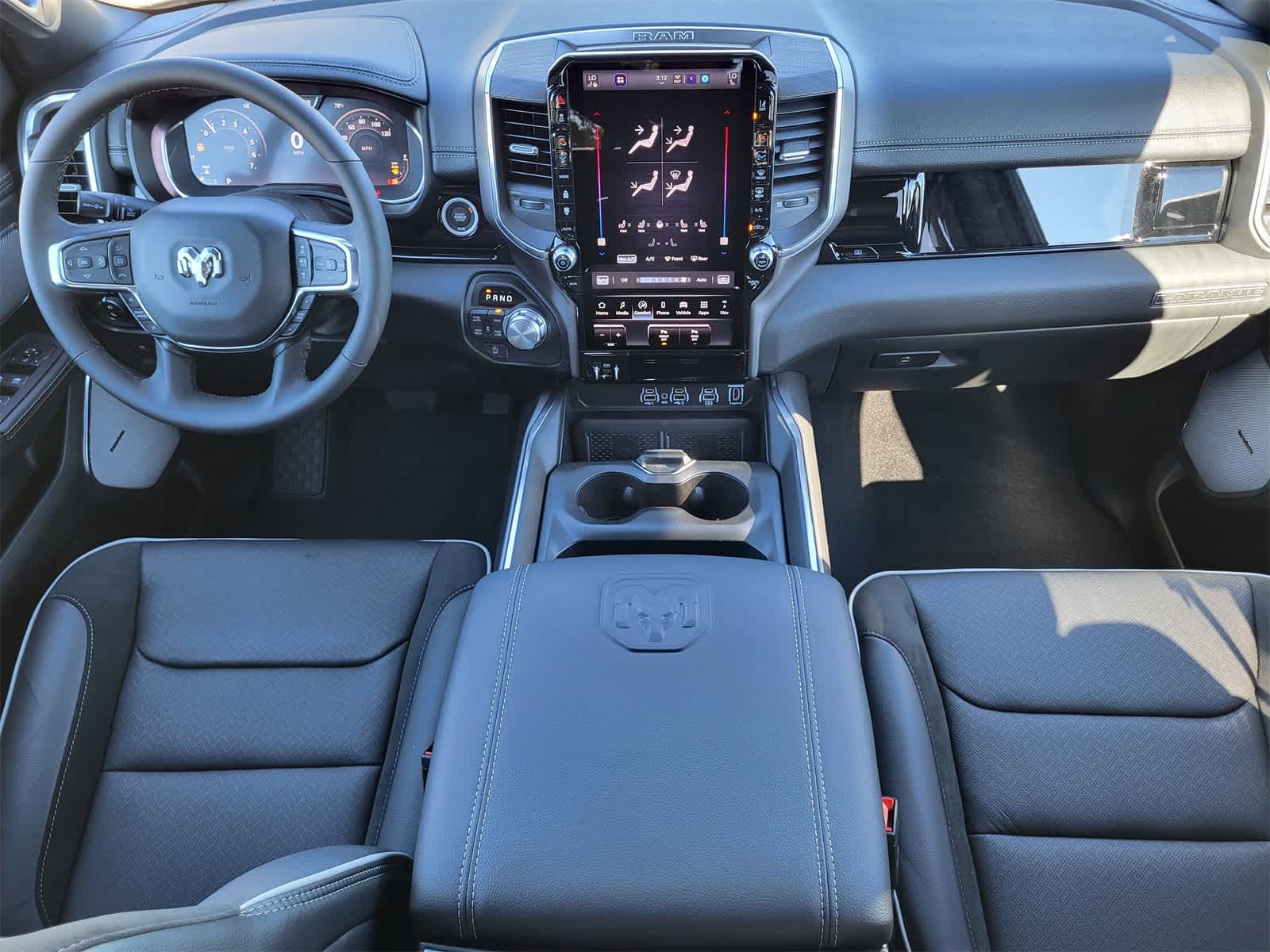 Thumbnail: 2026 RAM 1500 - 17