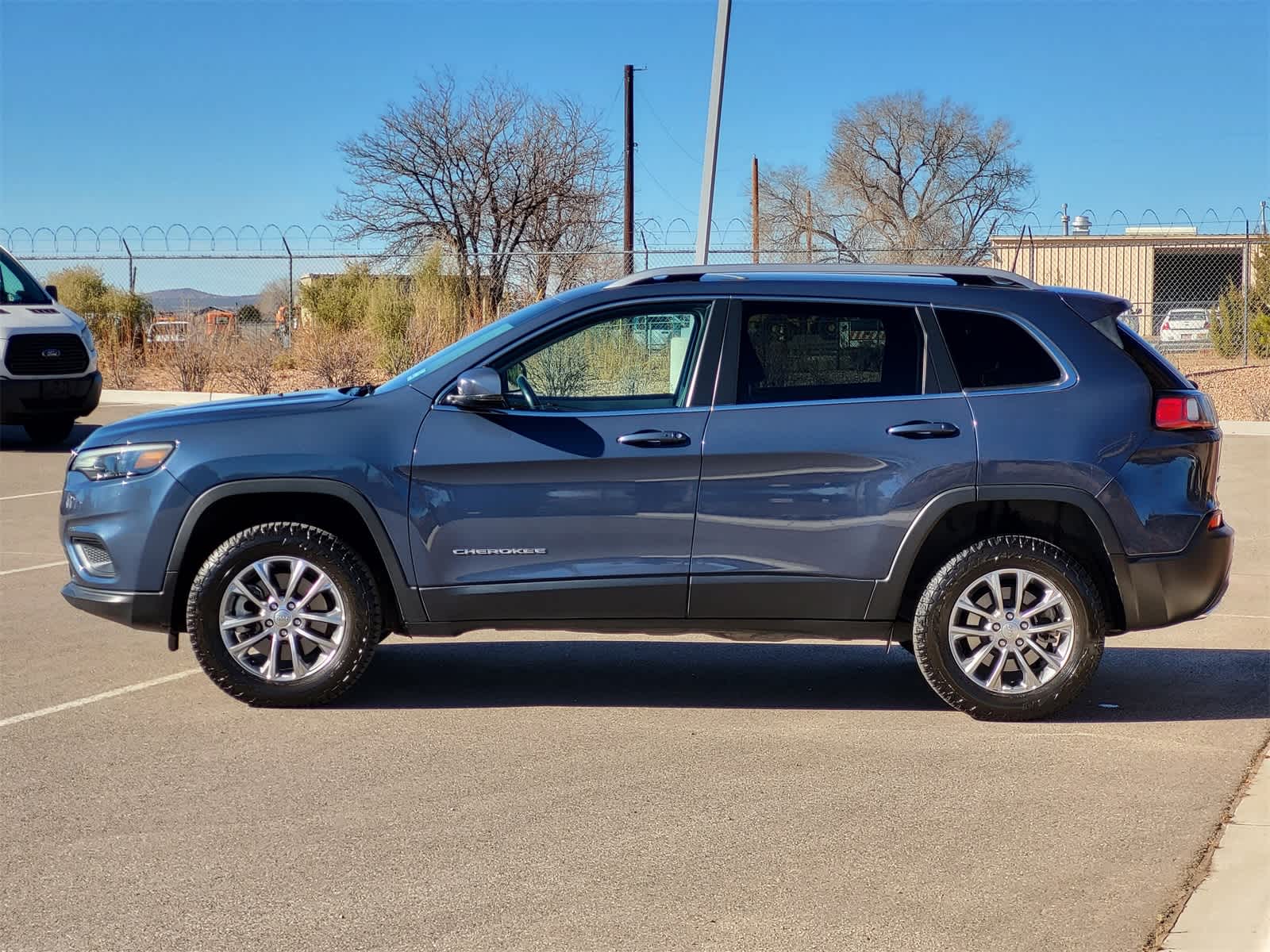 Thumbnail: 2021 Jeep Cherokee - 4