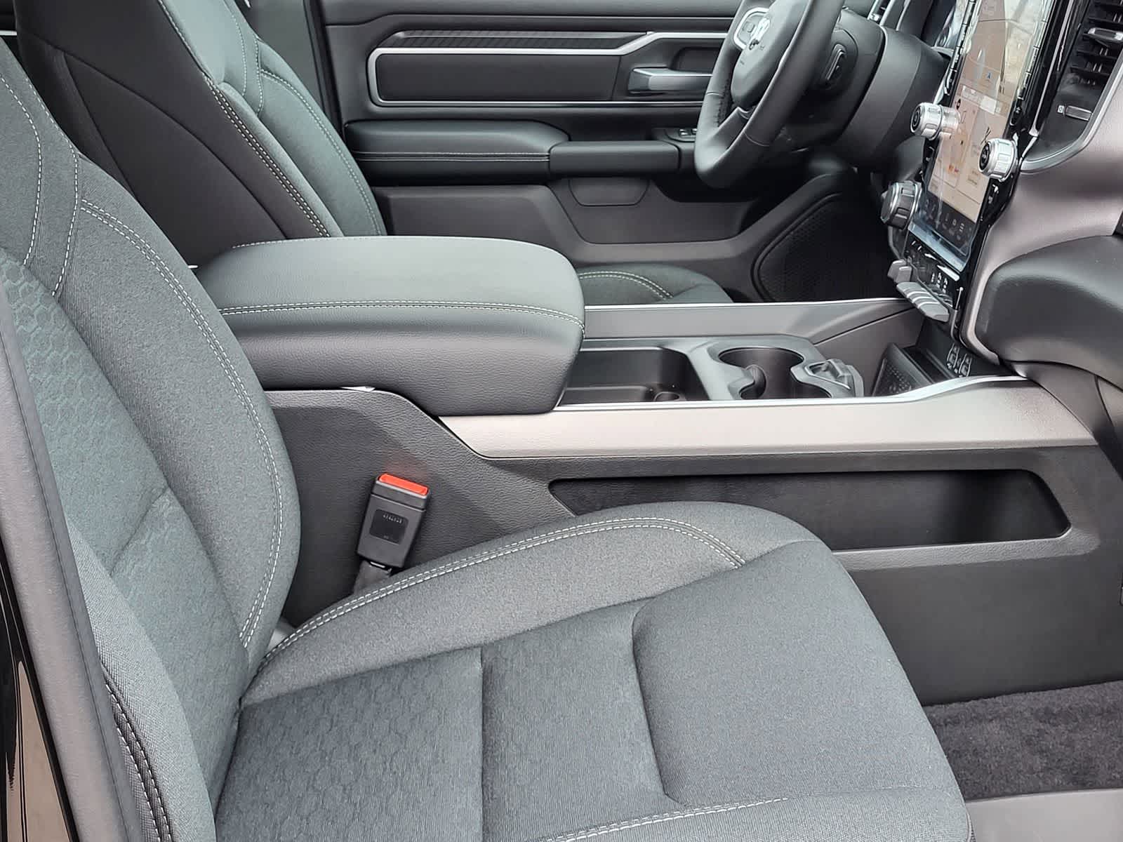 Thumbnail: 2026 RAM 1500 - 22