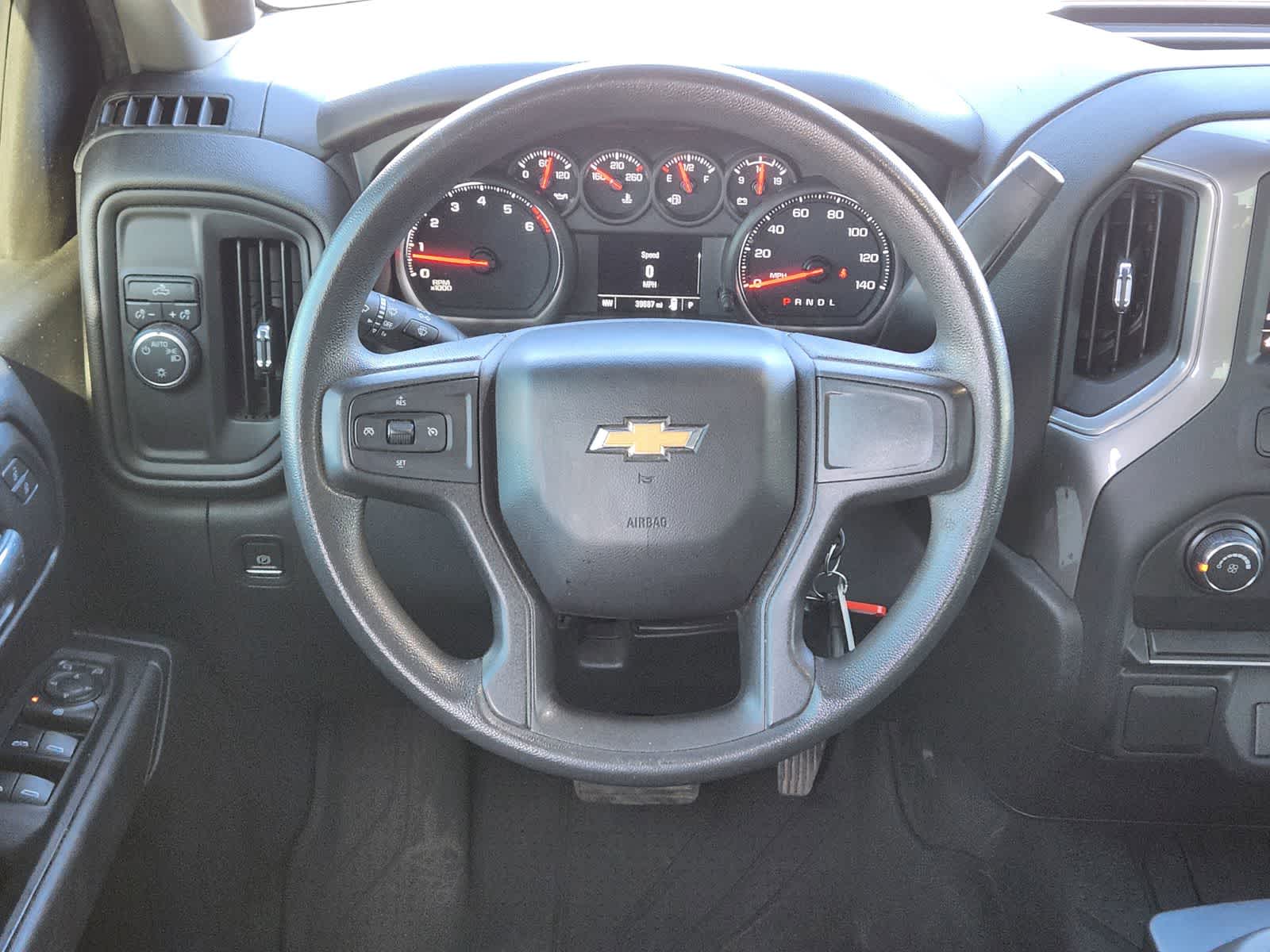 Thumbnail: 2020 Chevrolet Silverado 1500 - 25