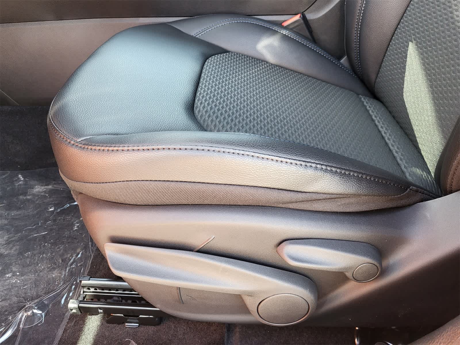 Thumbnail: 2026 Jeep Compass - 17