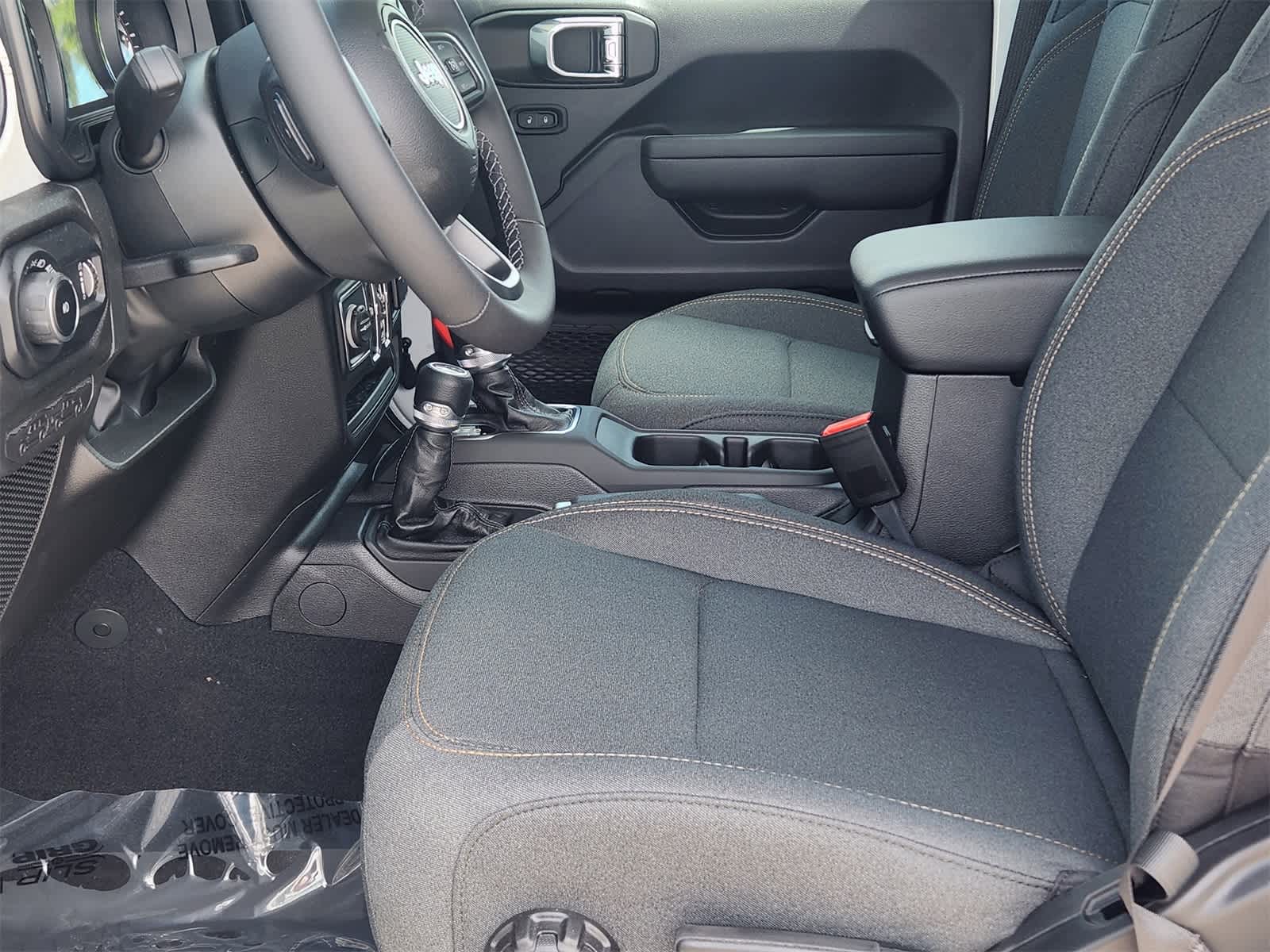 Thumbnail: 2025 Jeep Wrangler - 20