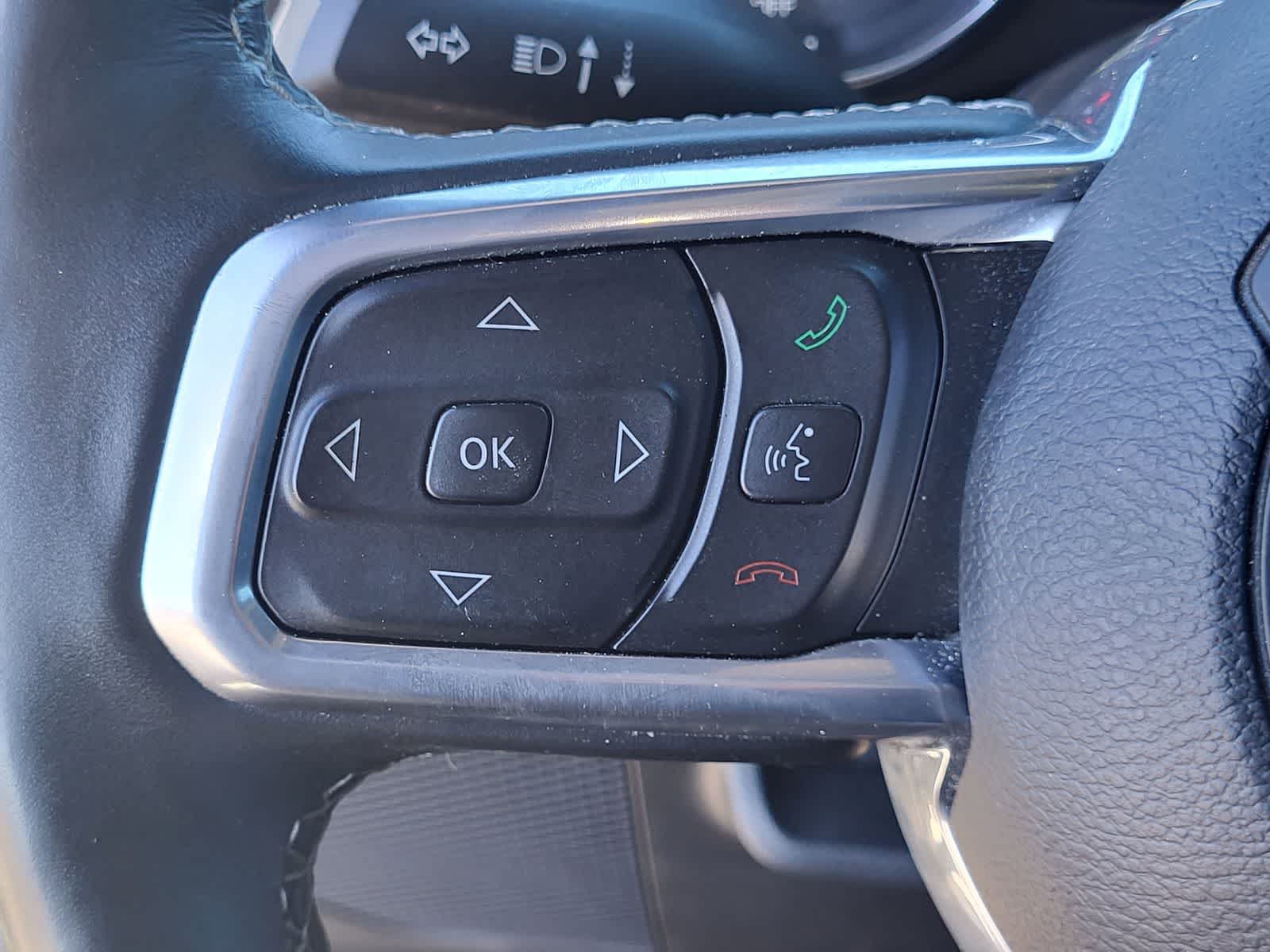 Thumbnail: 2022 Jeep Wrangler - 18