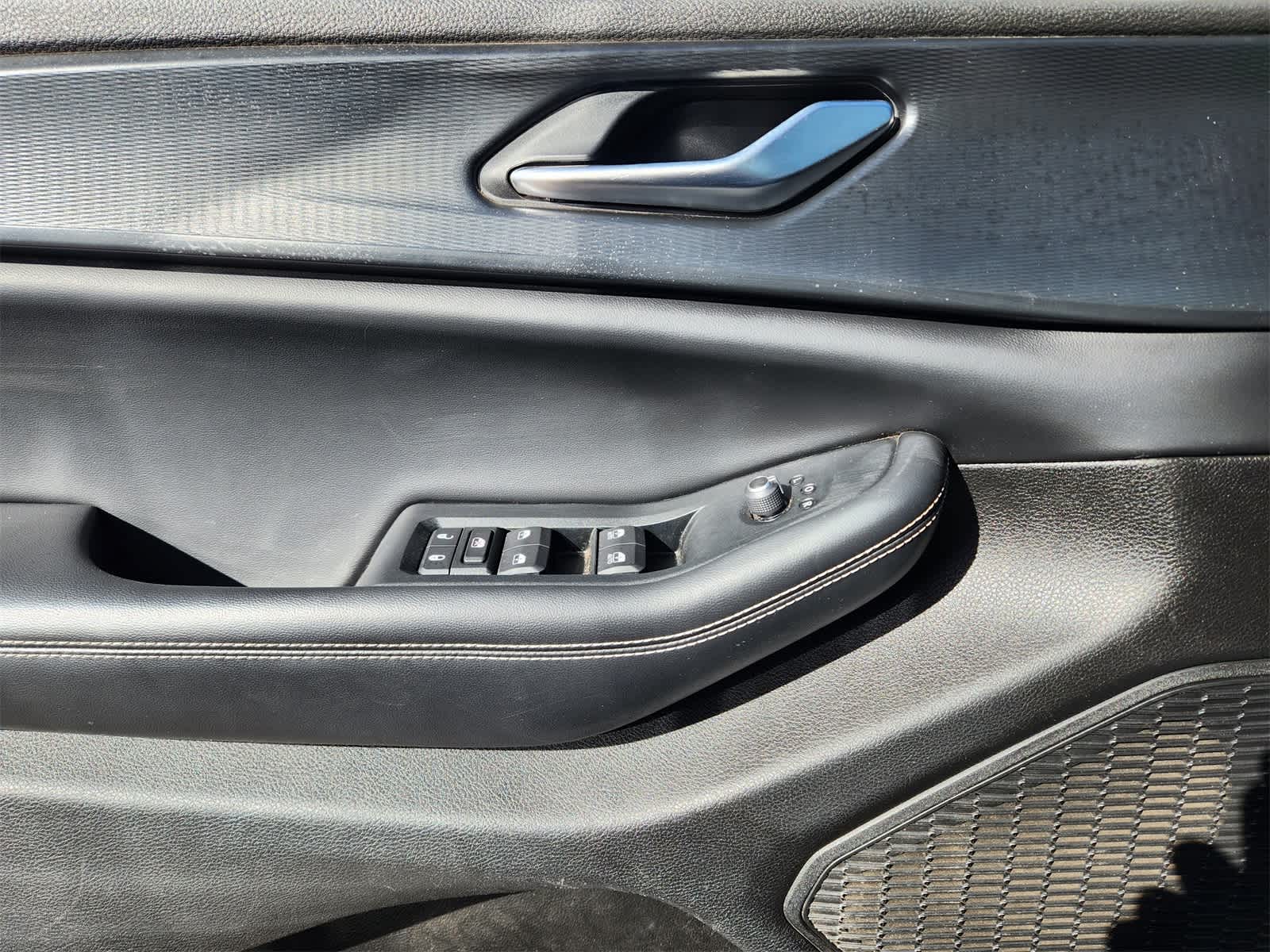 Thumbnail: 2023 Jeep Grand Cherokee - 9