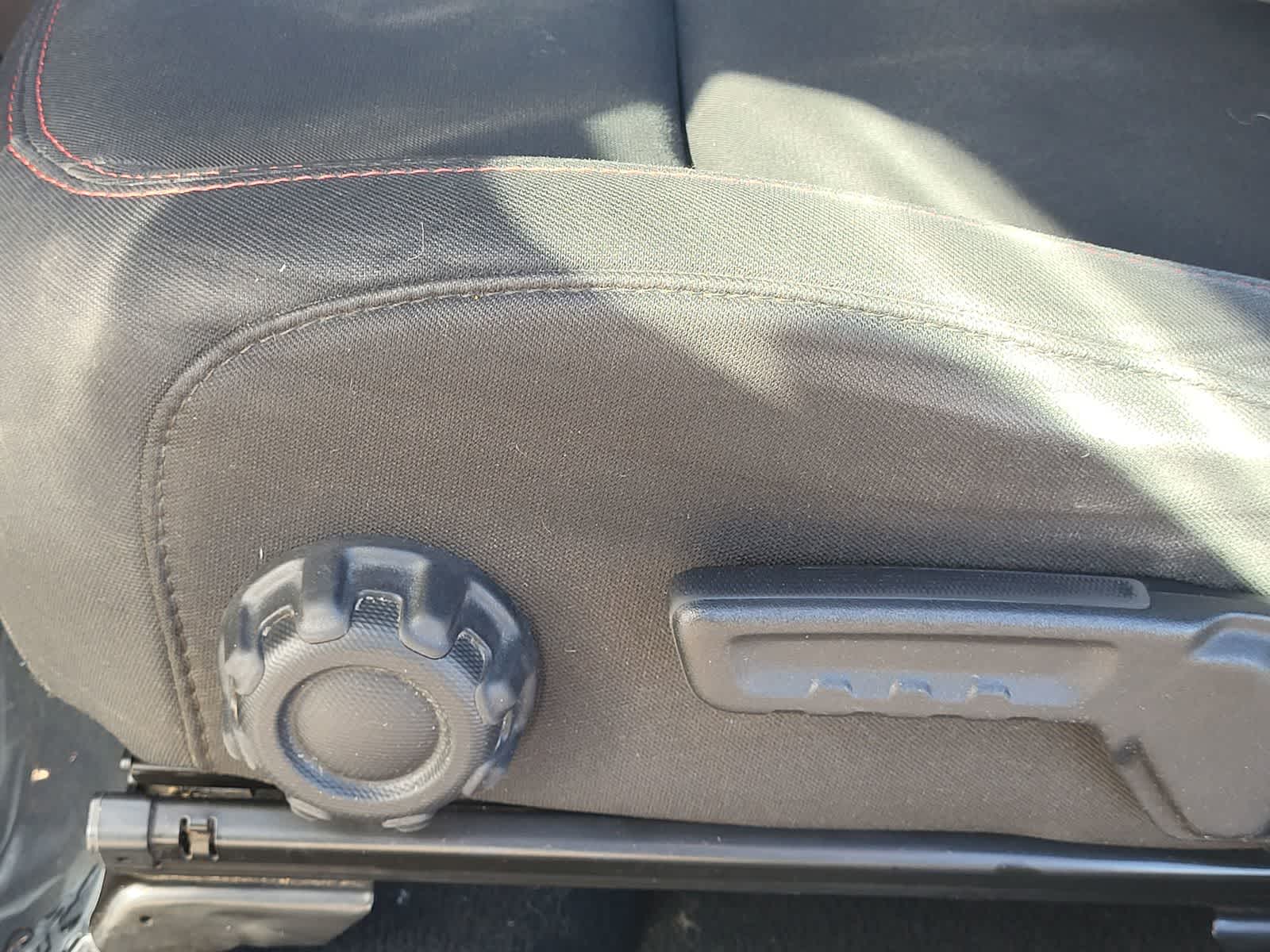 Thumbnail: 2020 Jeep Gladiator - 12