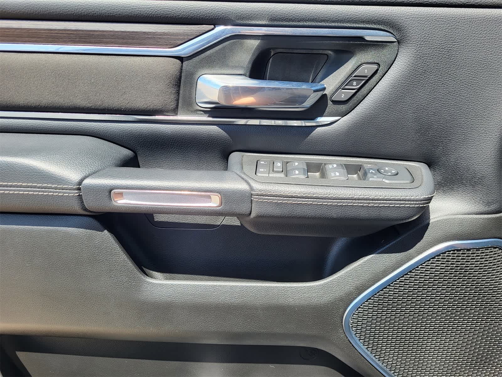 Thumbnail: 2025 RAM 1500 - 14