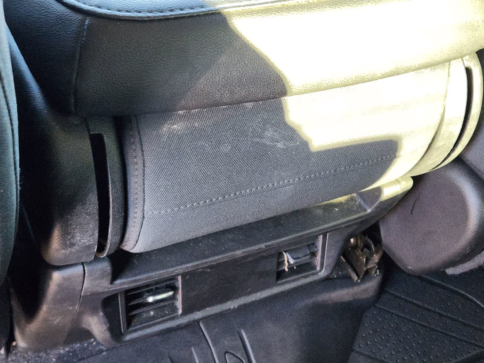 Thumbnail: 2020 Chevrolet Silverado 1500 - 26