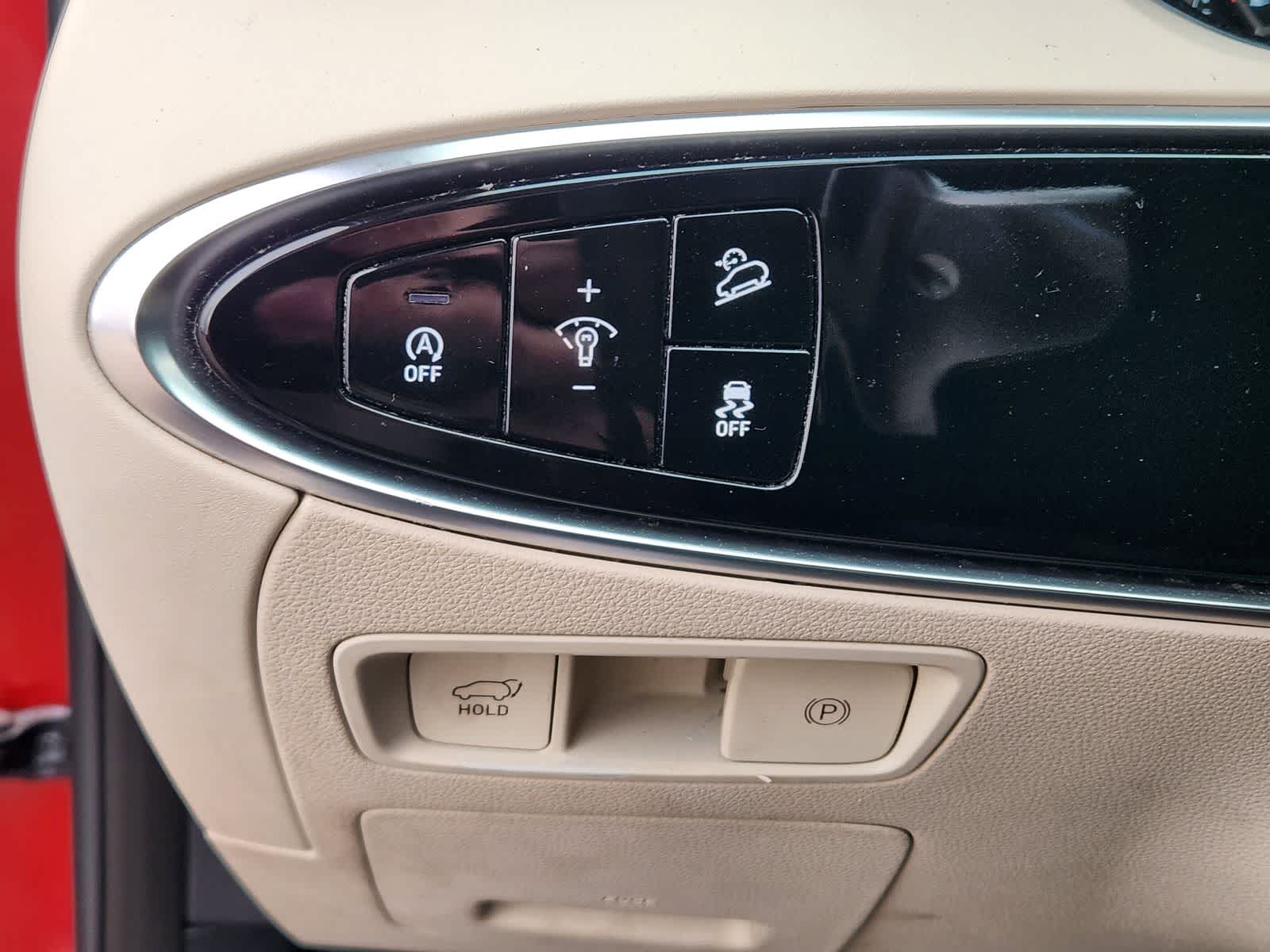 Thumbnail: 2022 Genesis GV70 - 17