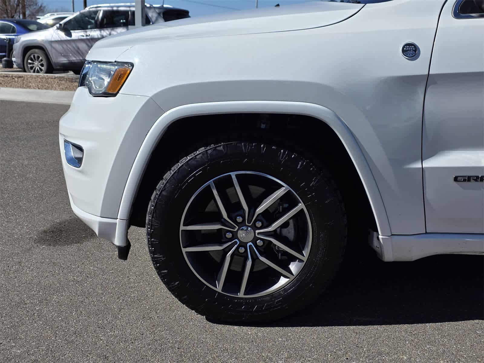 Thumbnail: 2018 Jeep Grand Cherokee - 4