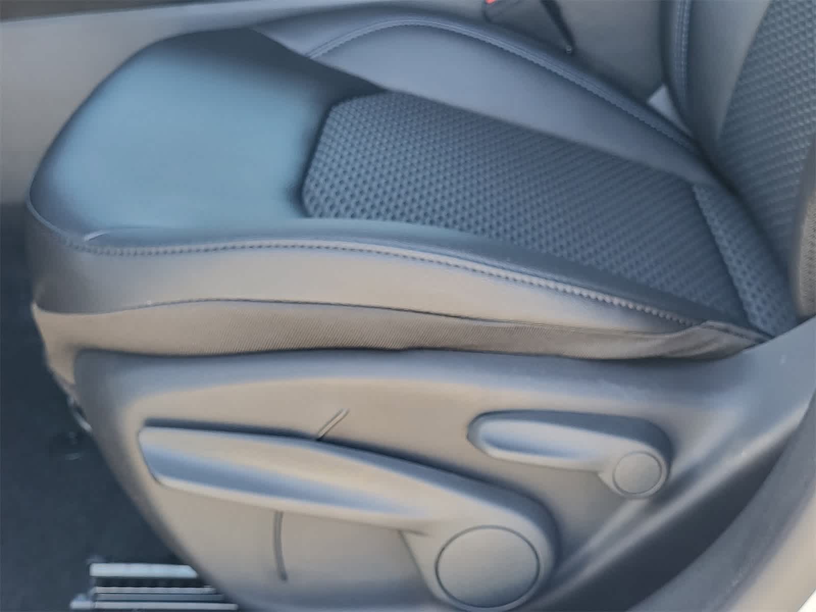 Thumbnail: 2026 Jeep Compass - 17