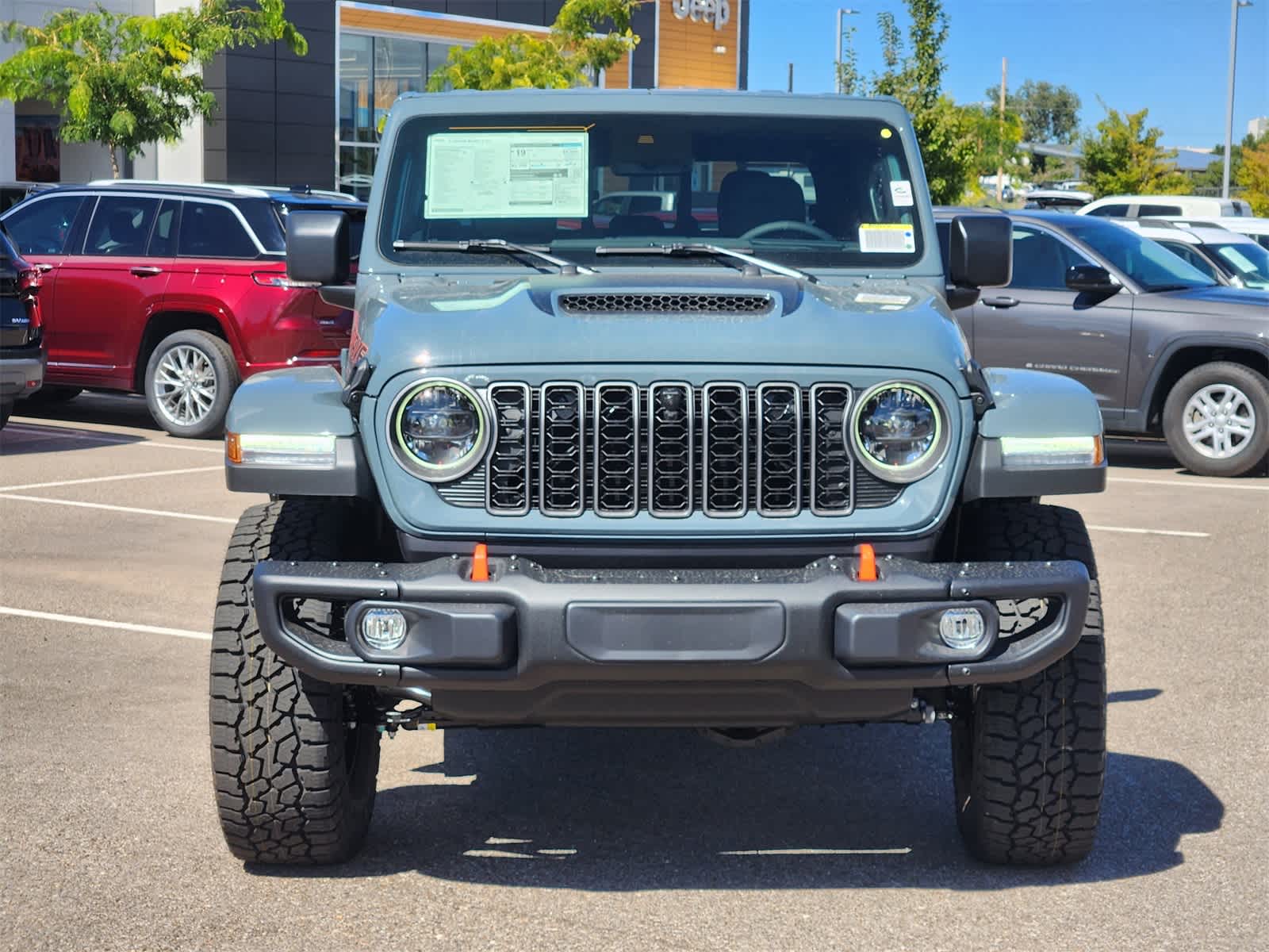 2025 Jeep Gladiator Mojave photo 2