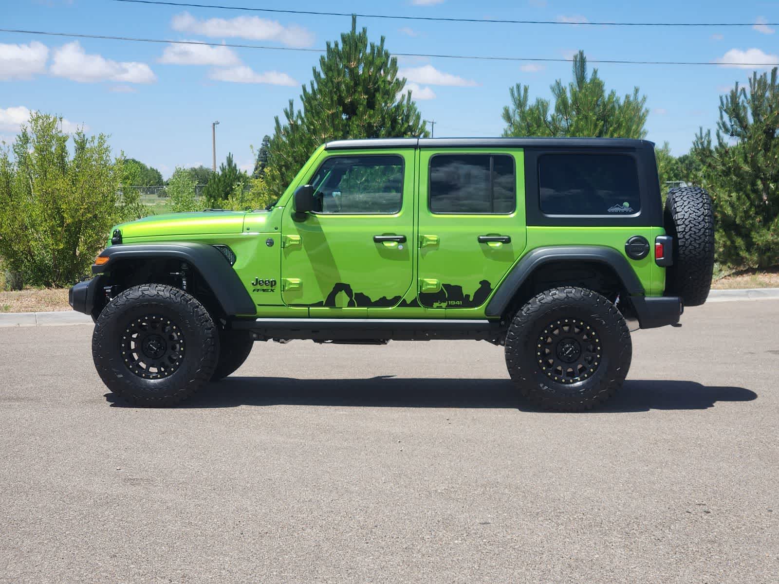 Thumbnail: 2025 Jeep Wrangler - 4
