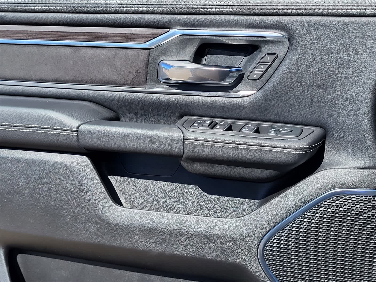 Thumbnail: 2026 RAM 1500 - 16