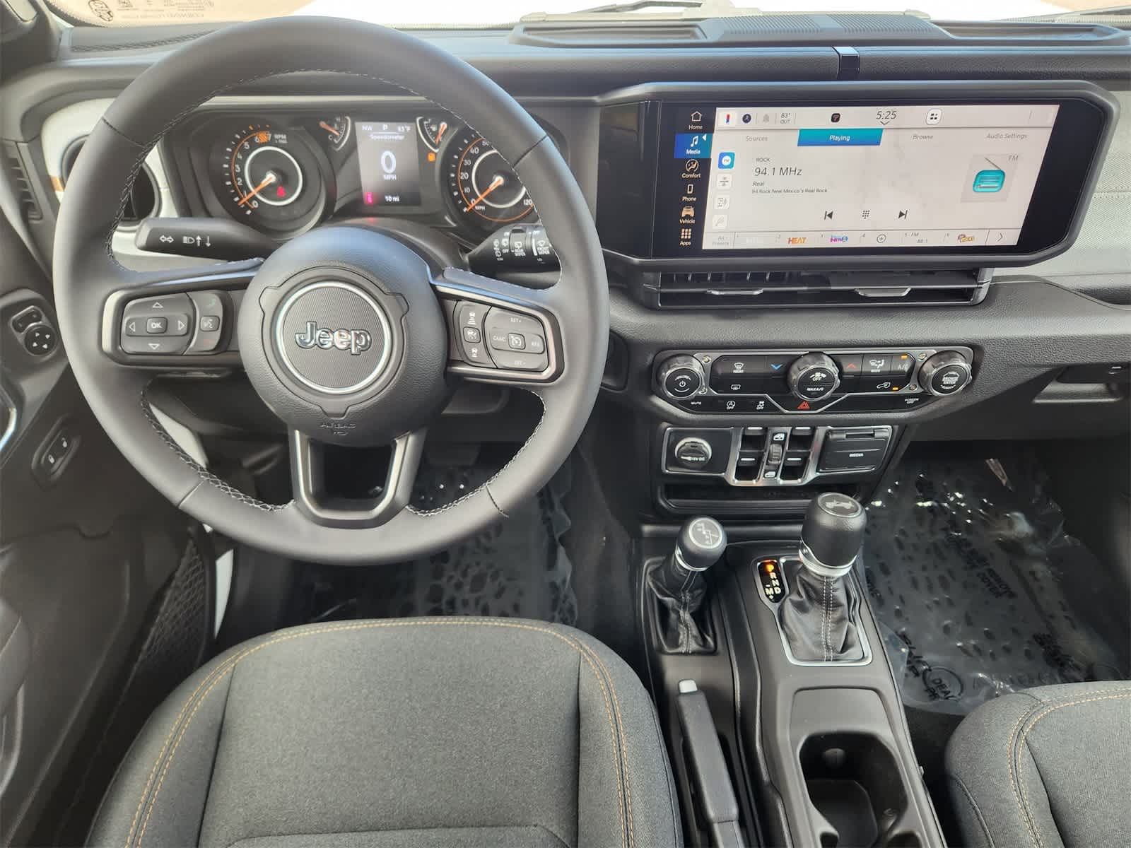 Thumbnail: 2025 Jeep Wrangler - 22